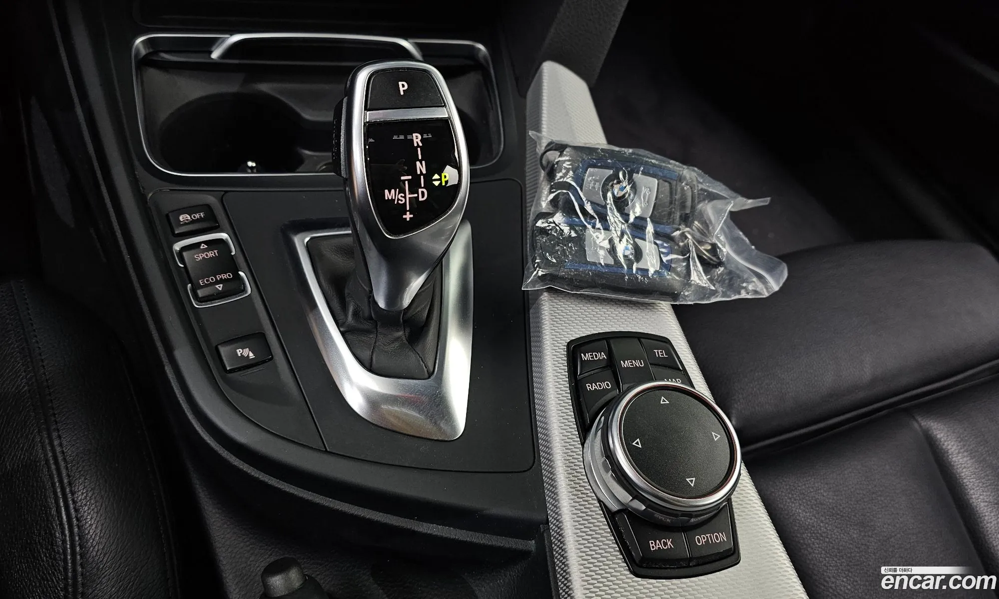 BMW 3 Series 2016 WBA8E9107GK437643 — 4