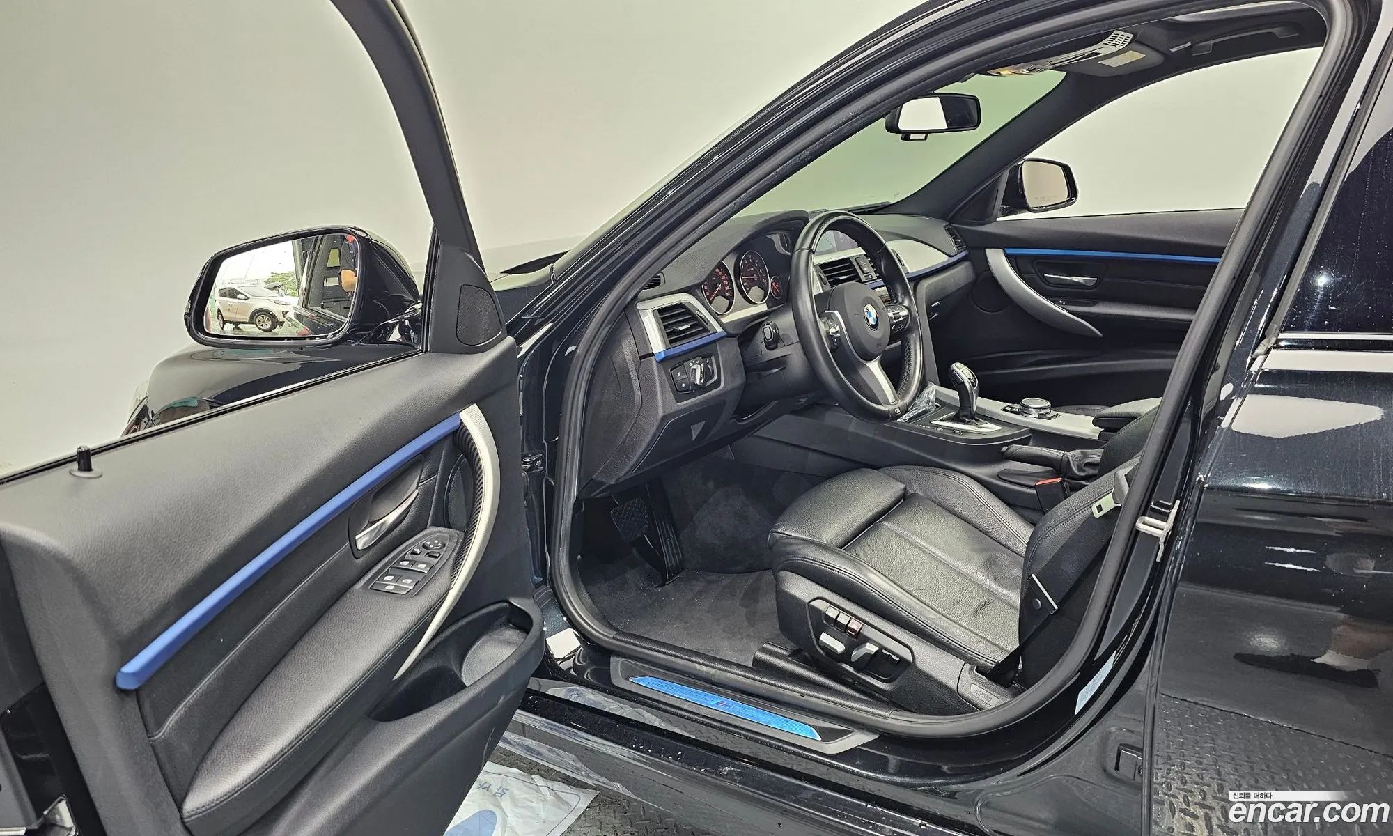 BMW 3 Series 2016 WBA8E9107GK437643 — 13