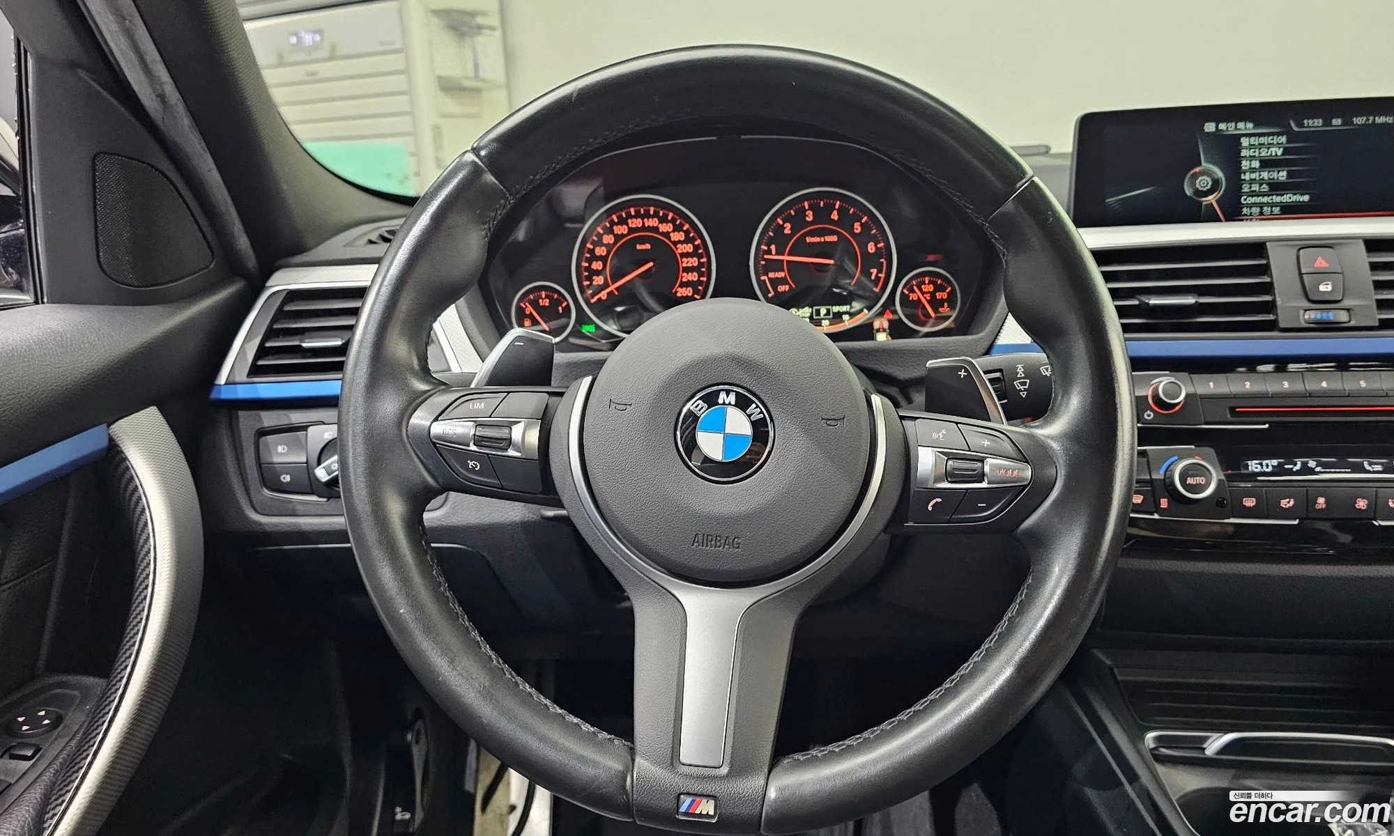 BMW 3 Series 2016 WBA8E9107GK437643 — 2