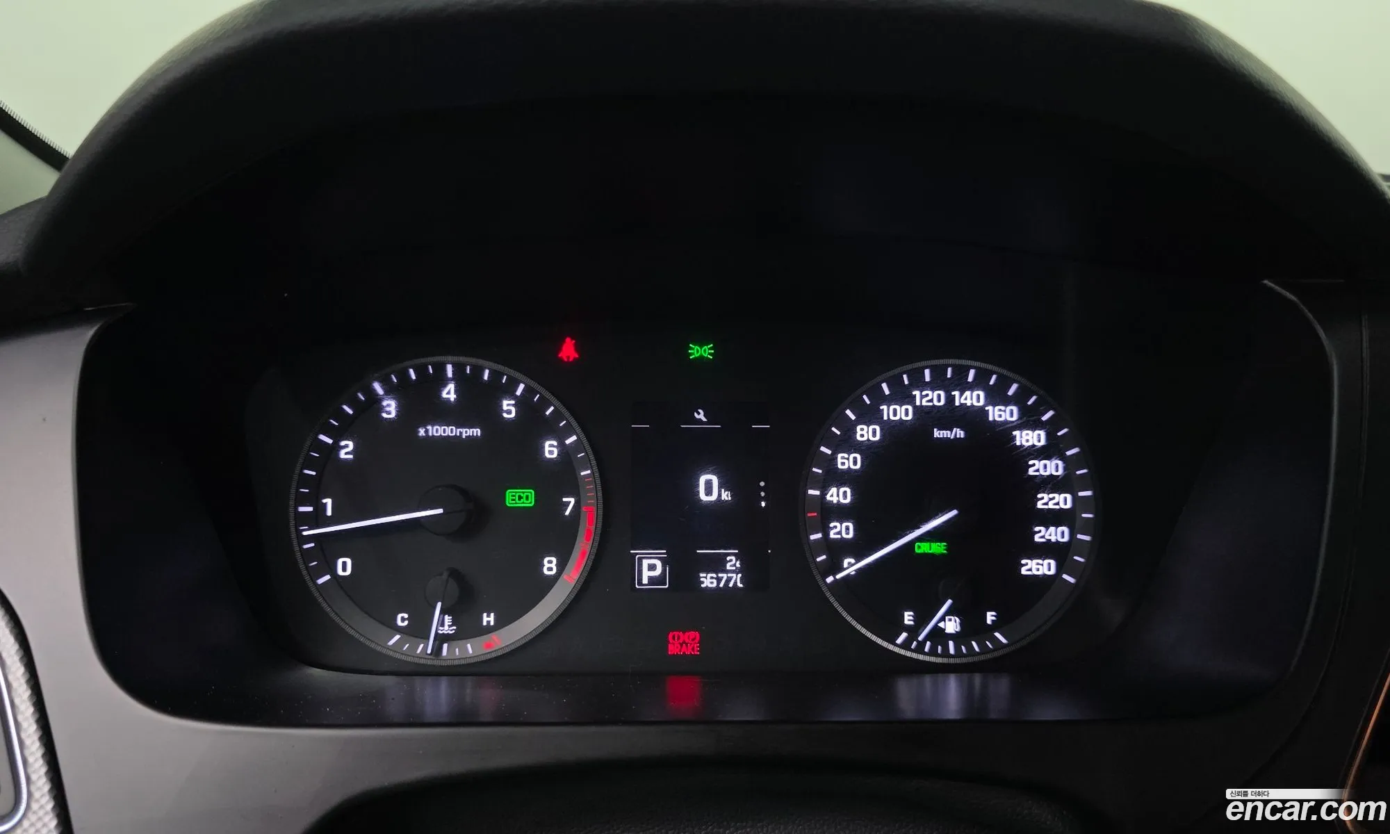 Hyundai LF Sonata 2014 — 17