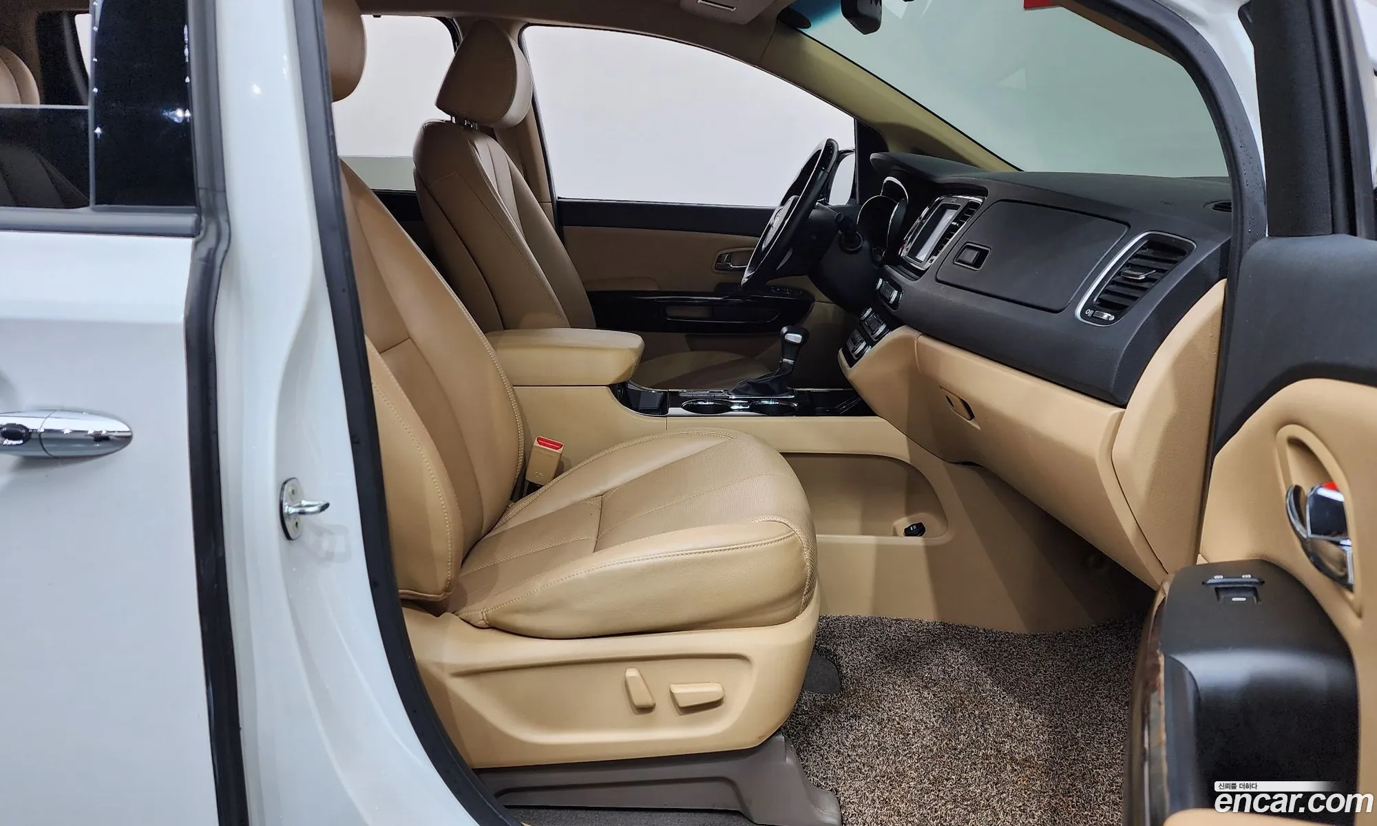 Kia Carnival 2018 — 15