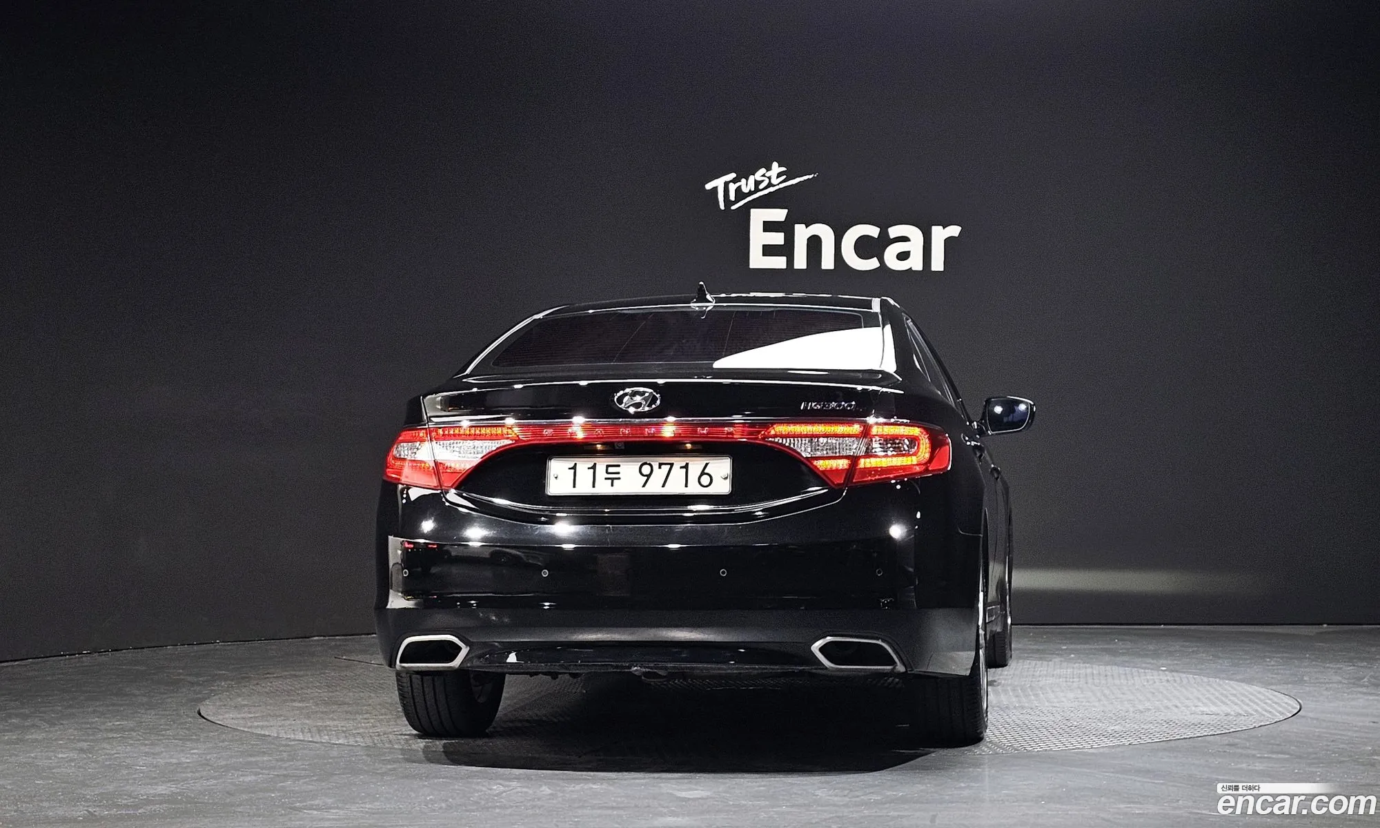 Hyundai Grandeur HG 2015 — 15