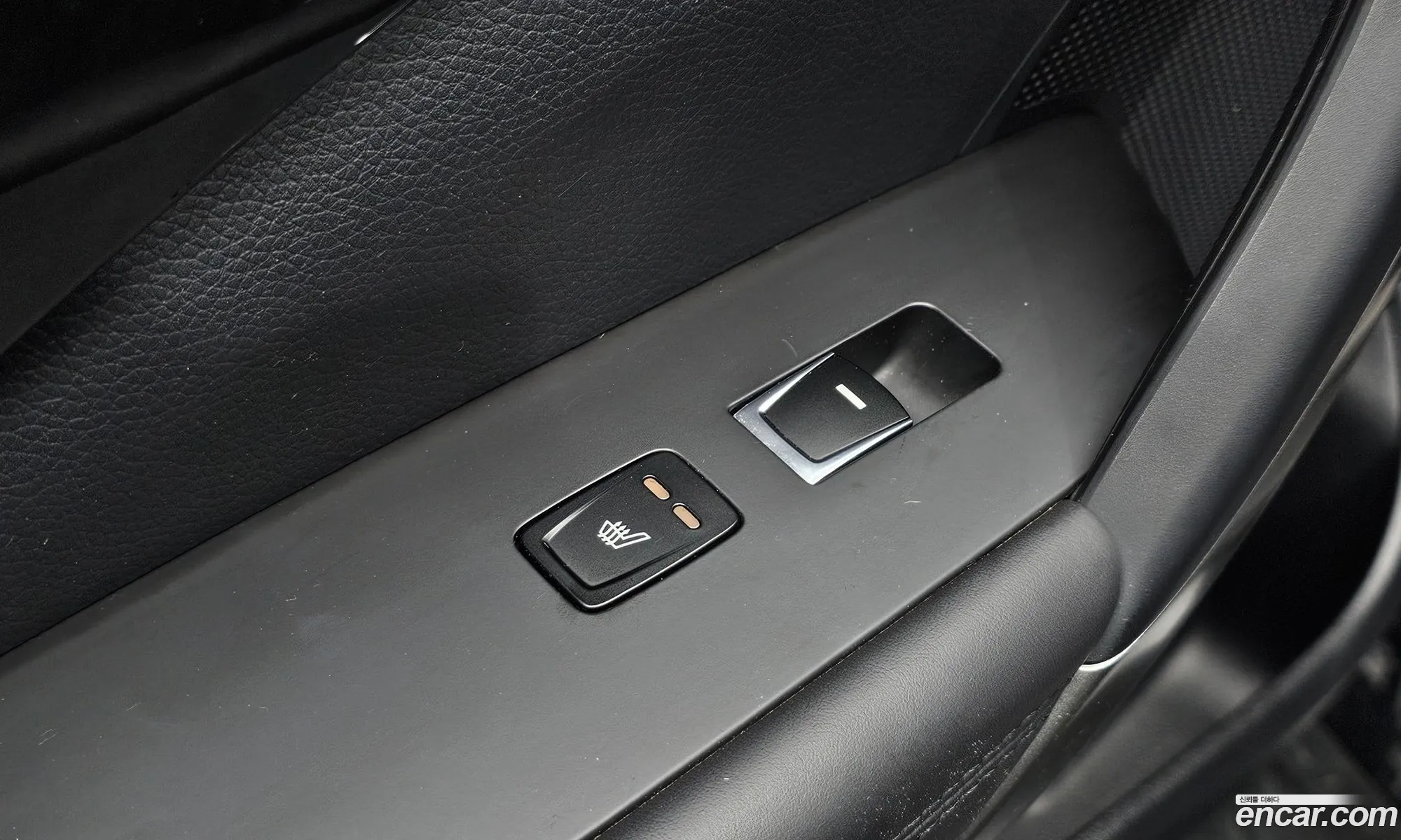 Hyundai Grandeur HG 2015 — 19