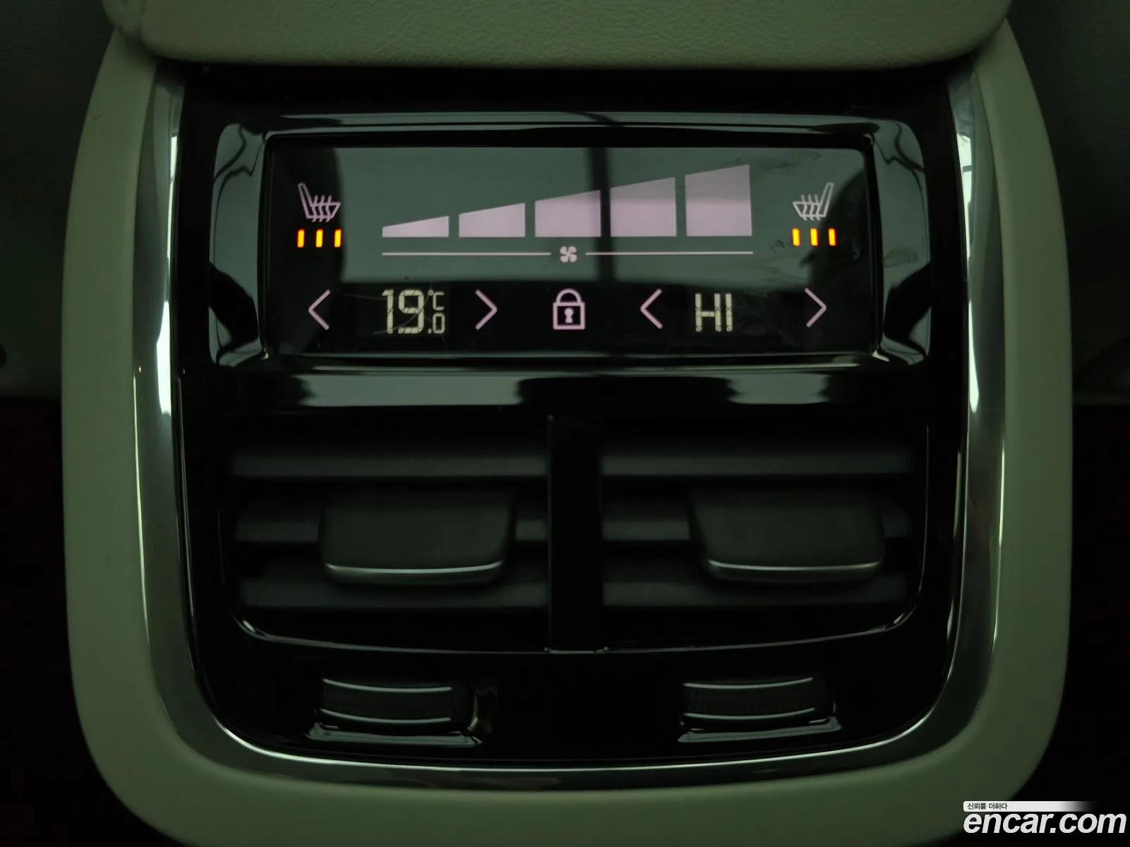 Volvo S60 2024 — 18