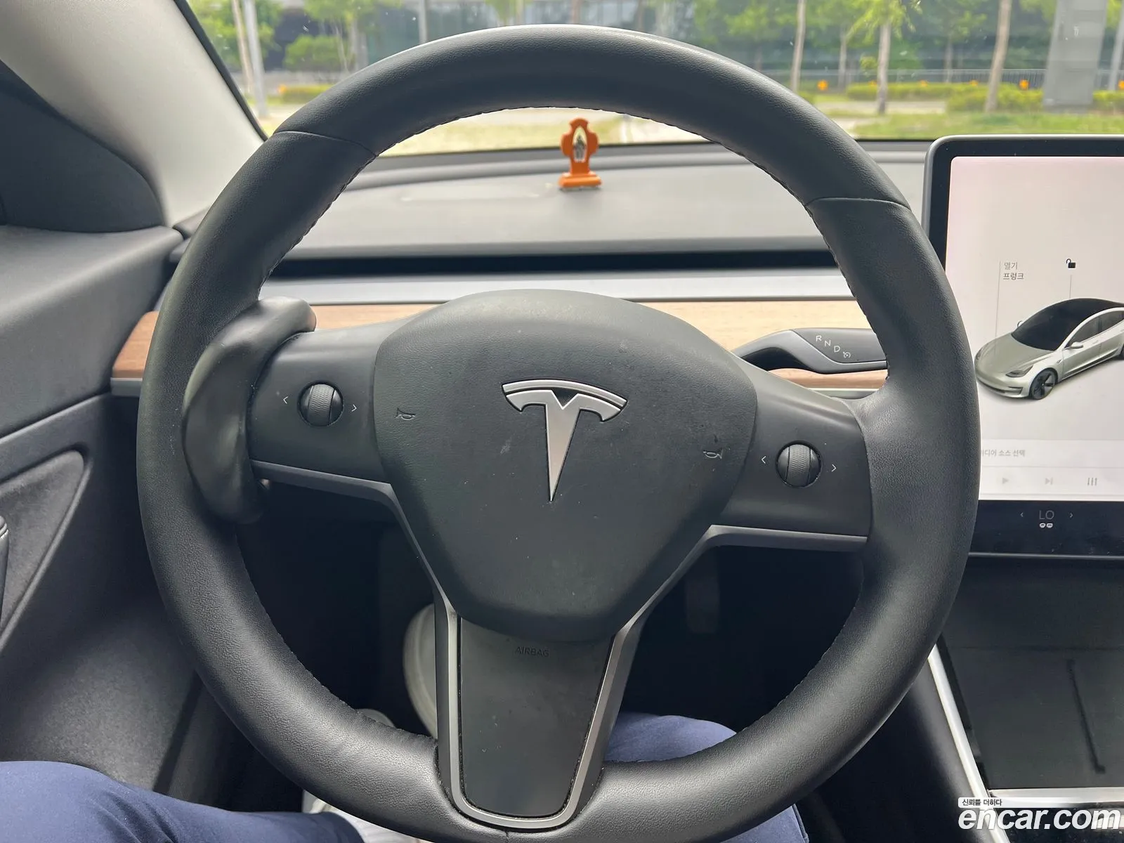 Tesla Model 3 2020 — 10