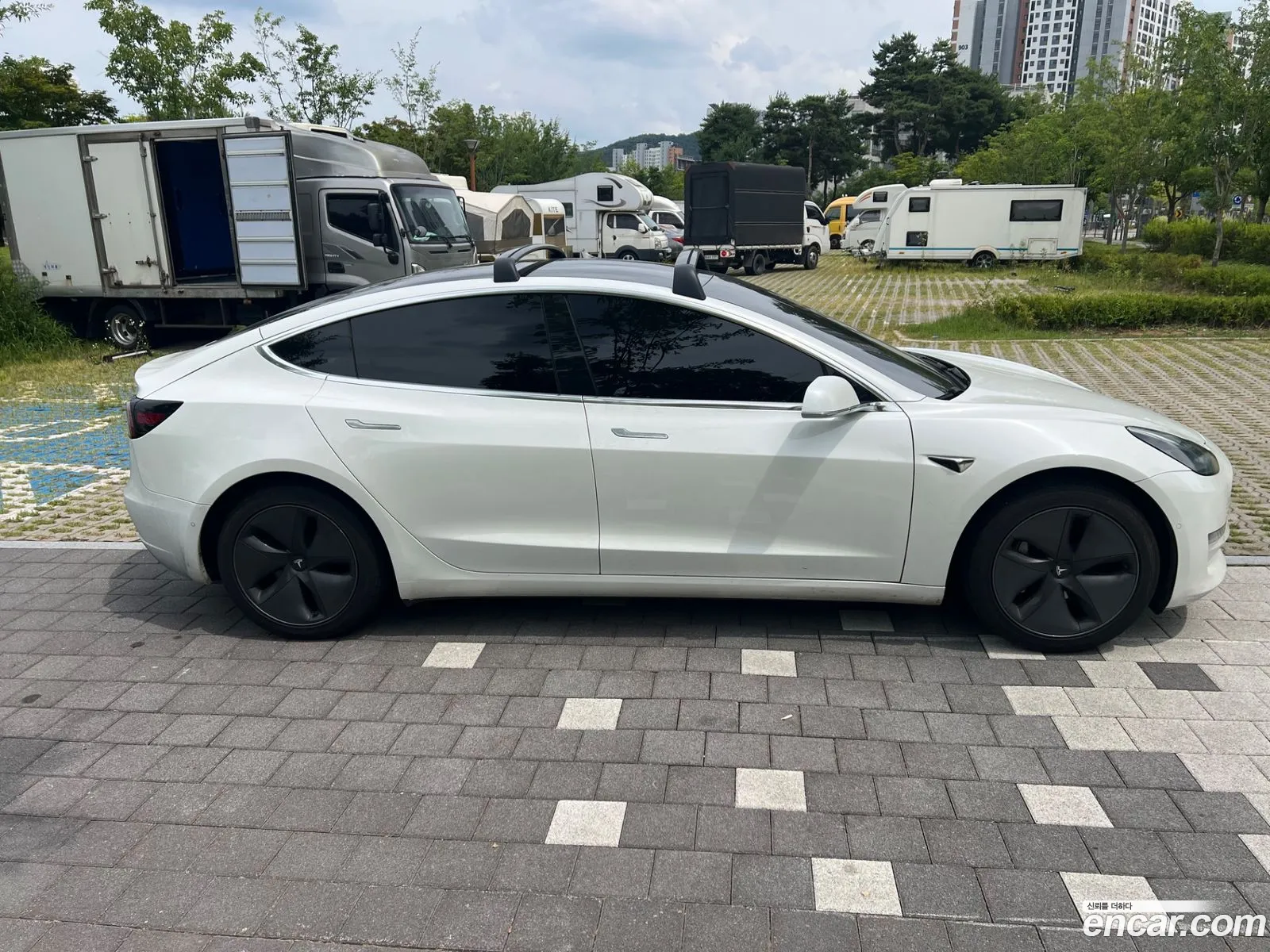 Tesla Model 3 2020 — 5