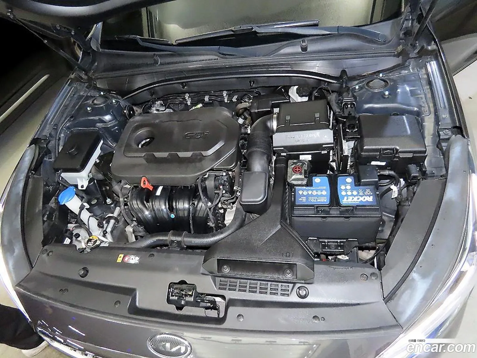 Kia K7 2019 — 7