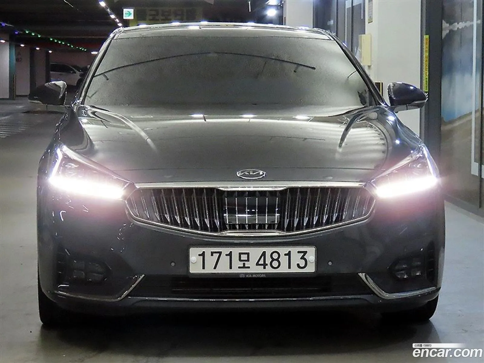 Kia K7 2019 — 16