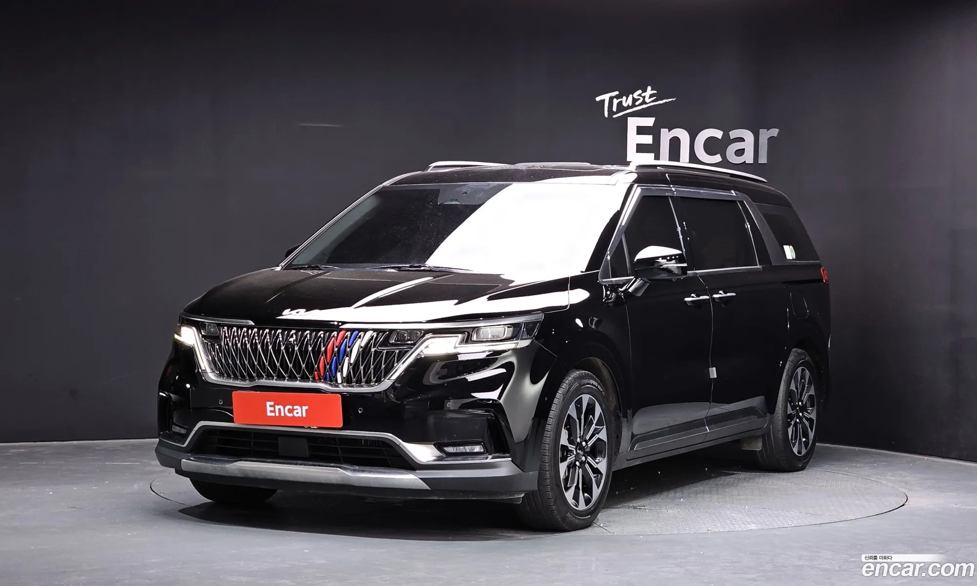 Kia Carnival 2022 — 14
