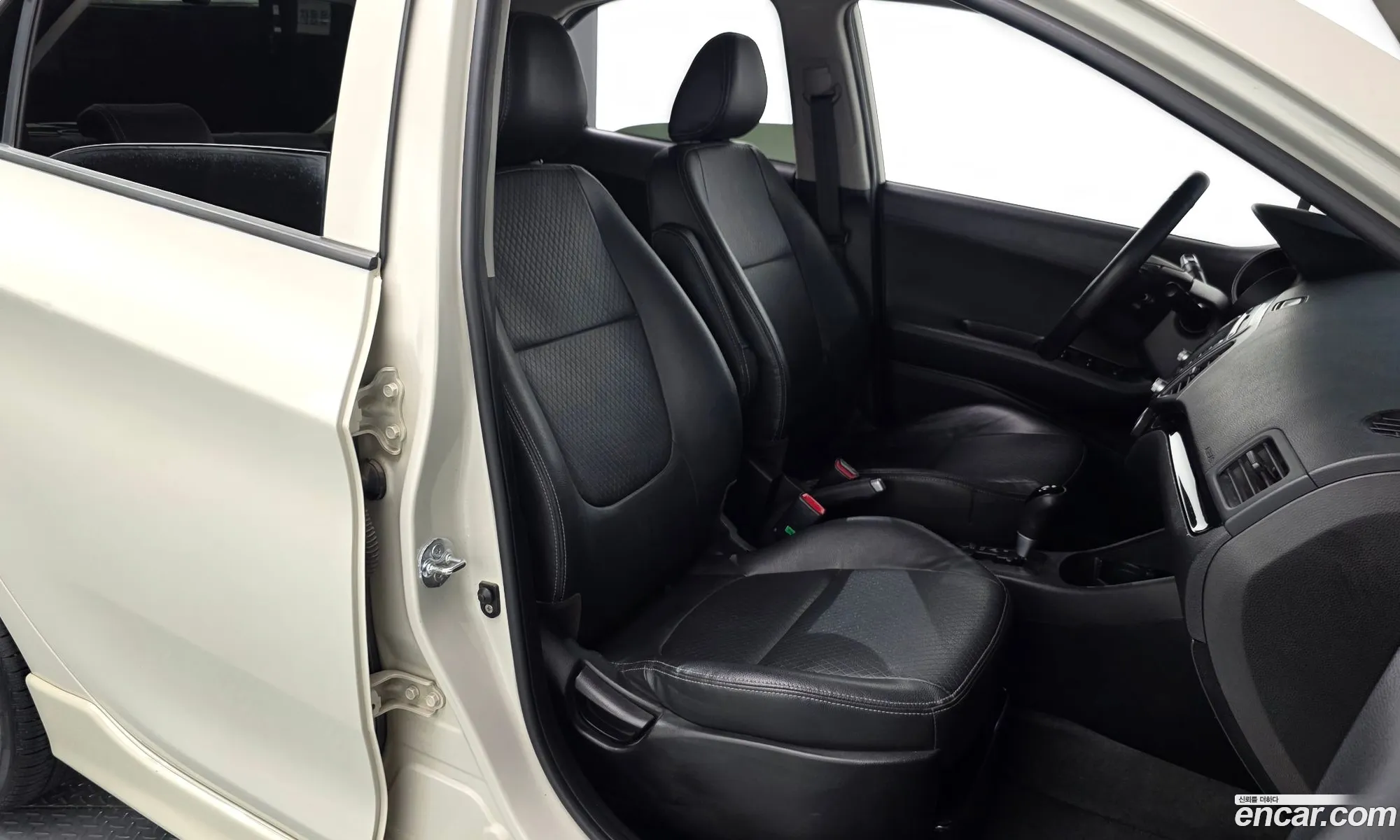 Kia Morning 2011 — 23