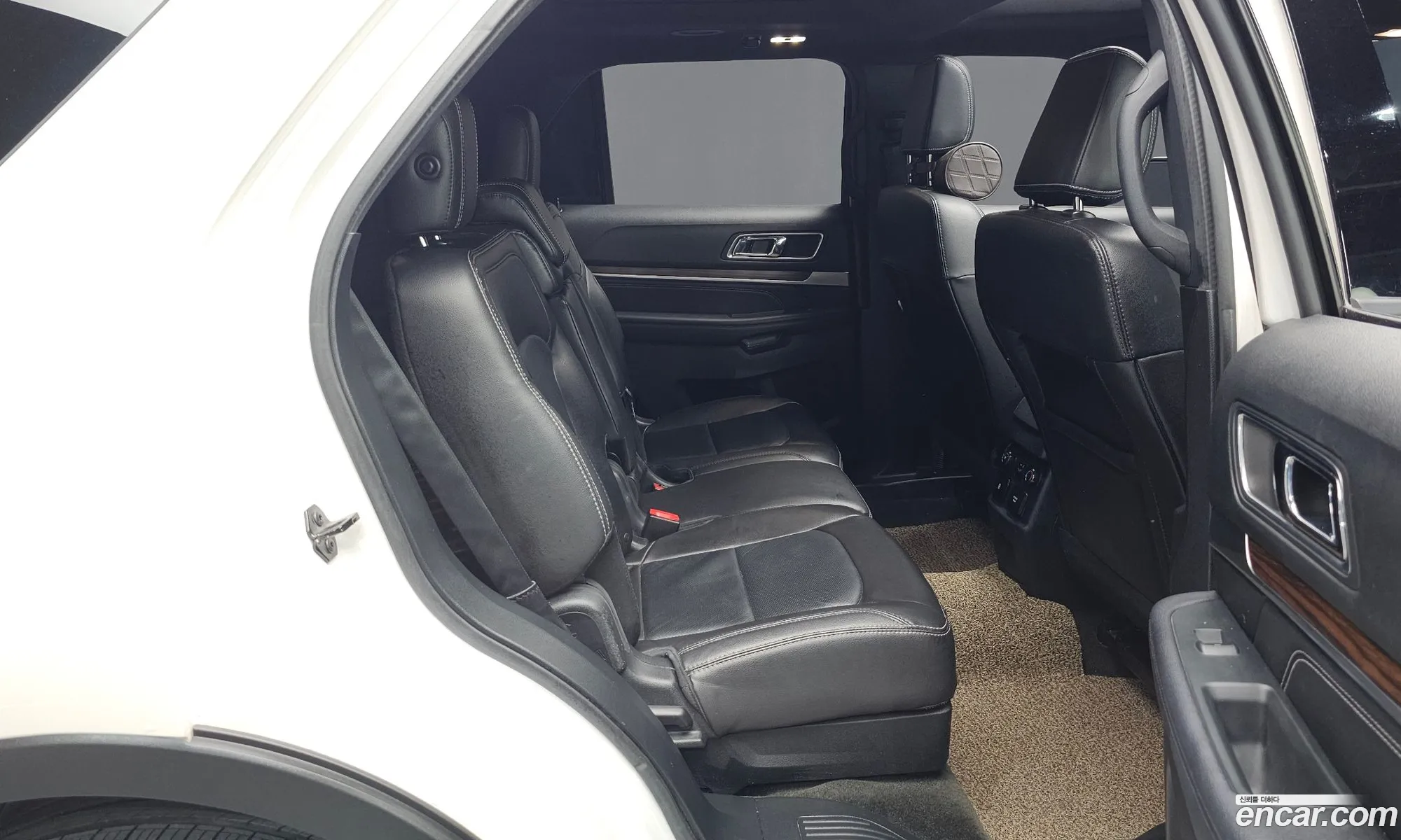Ford Explorer 2018 — 5