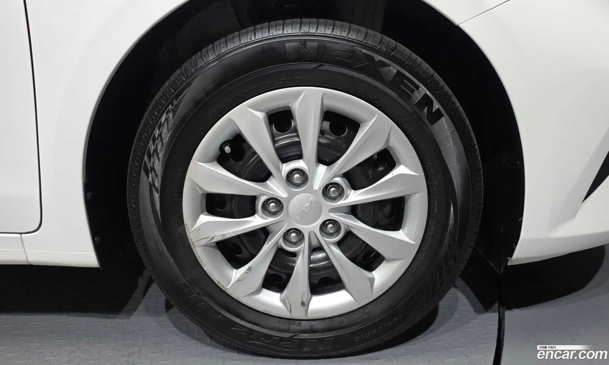 Kia K3 2023 — 15