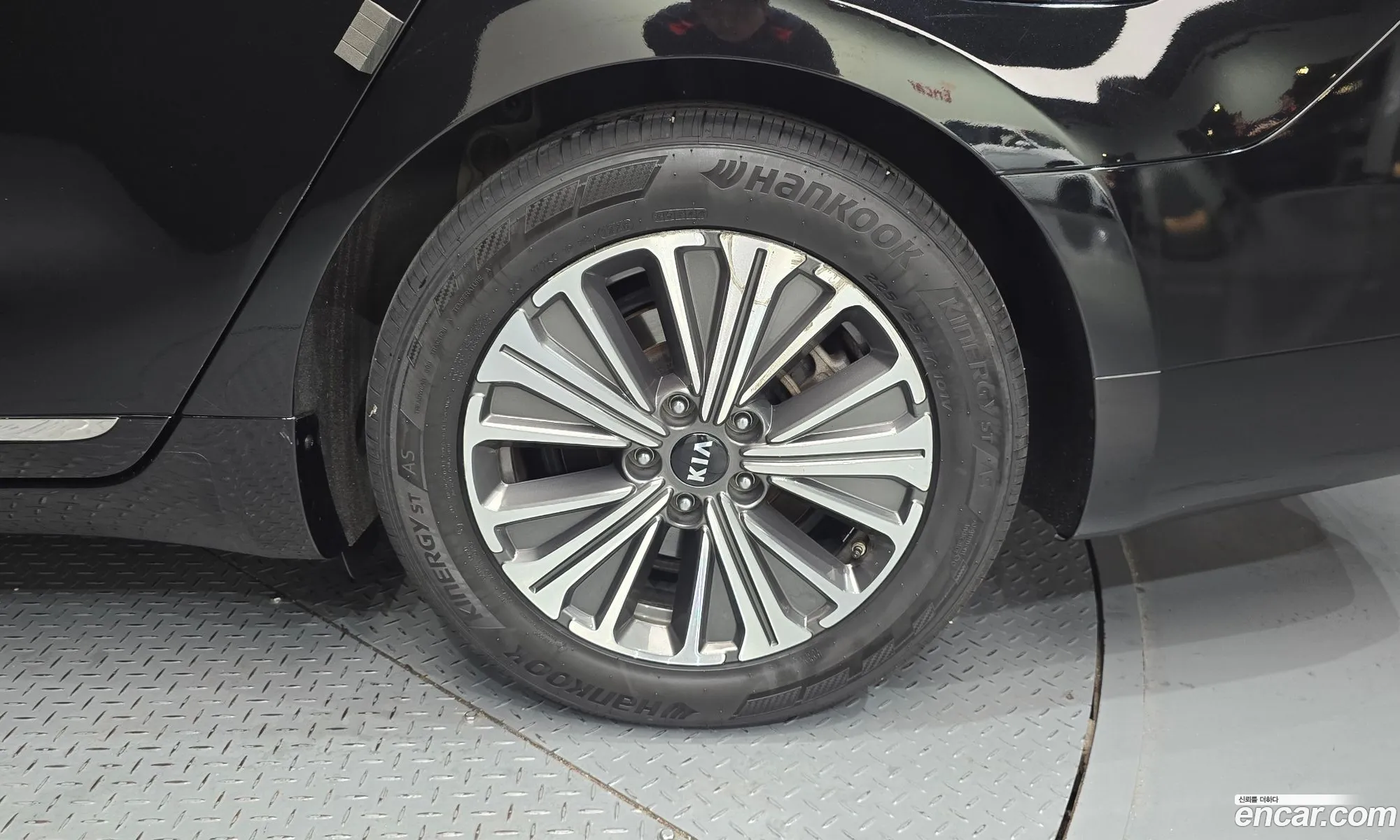 Kia K7 Premier Hybrid 2020 — 20
