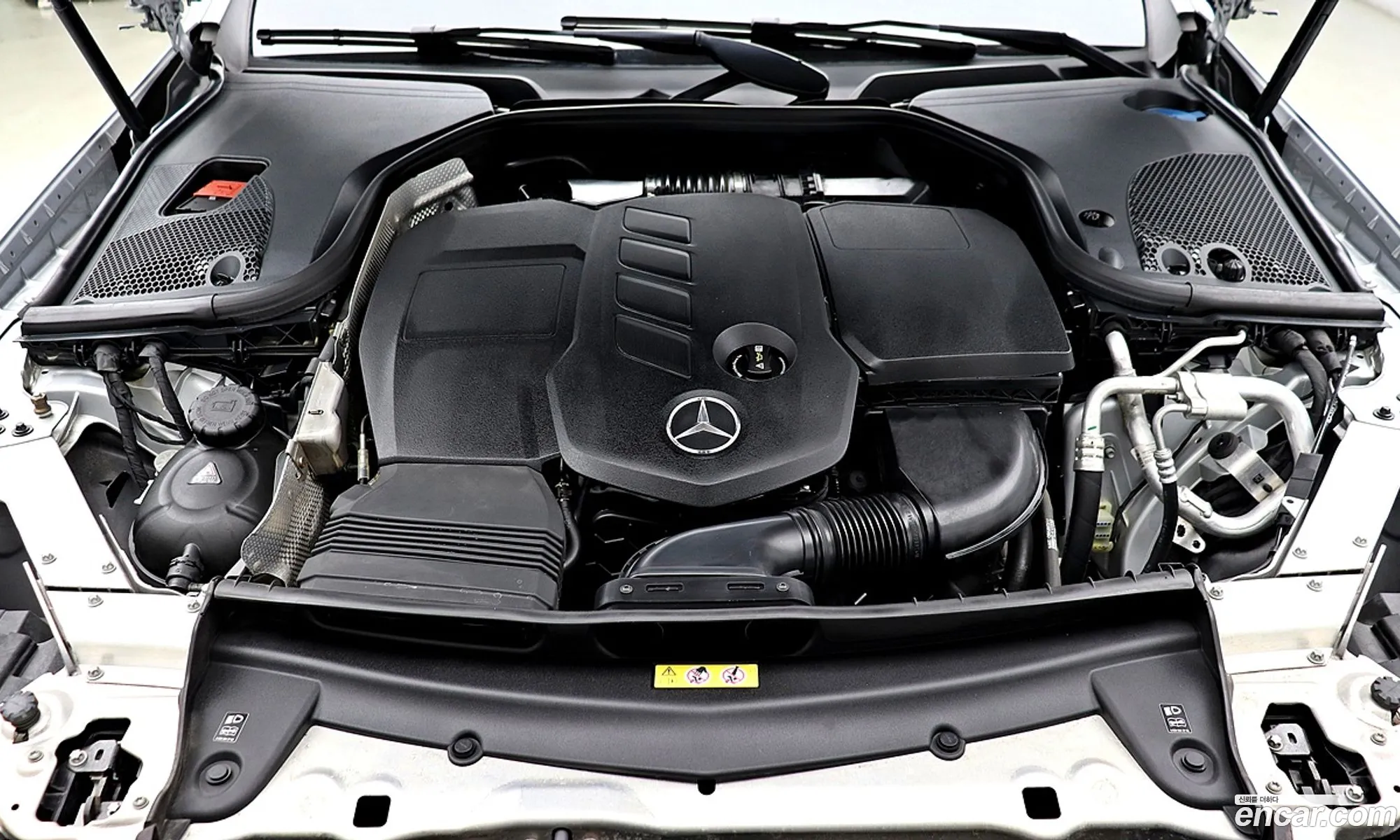 Mercedes-Benz E-Class W213 2017 — 8