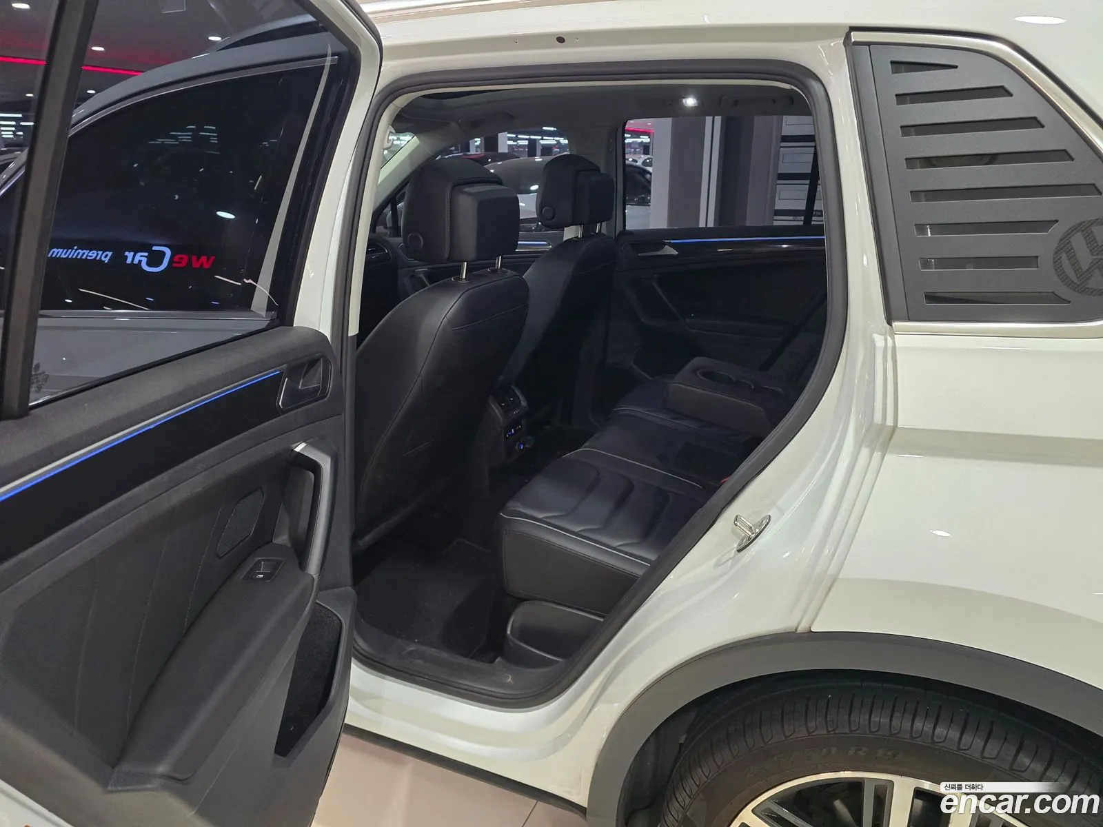 Volkswagen Tiguan 2022 — 7