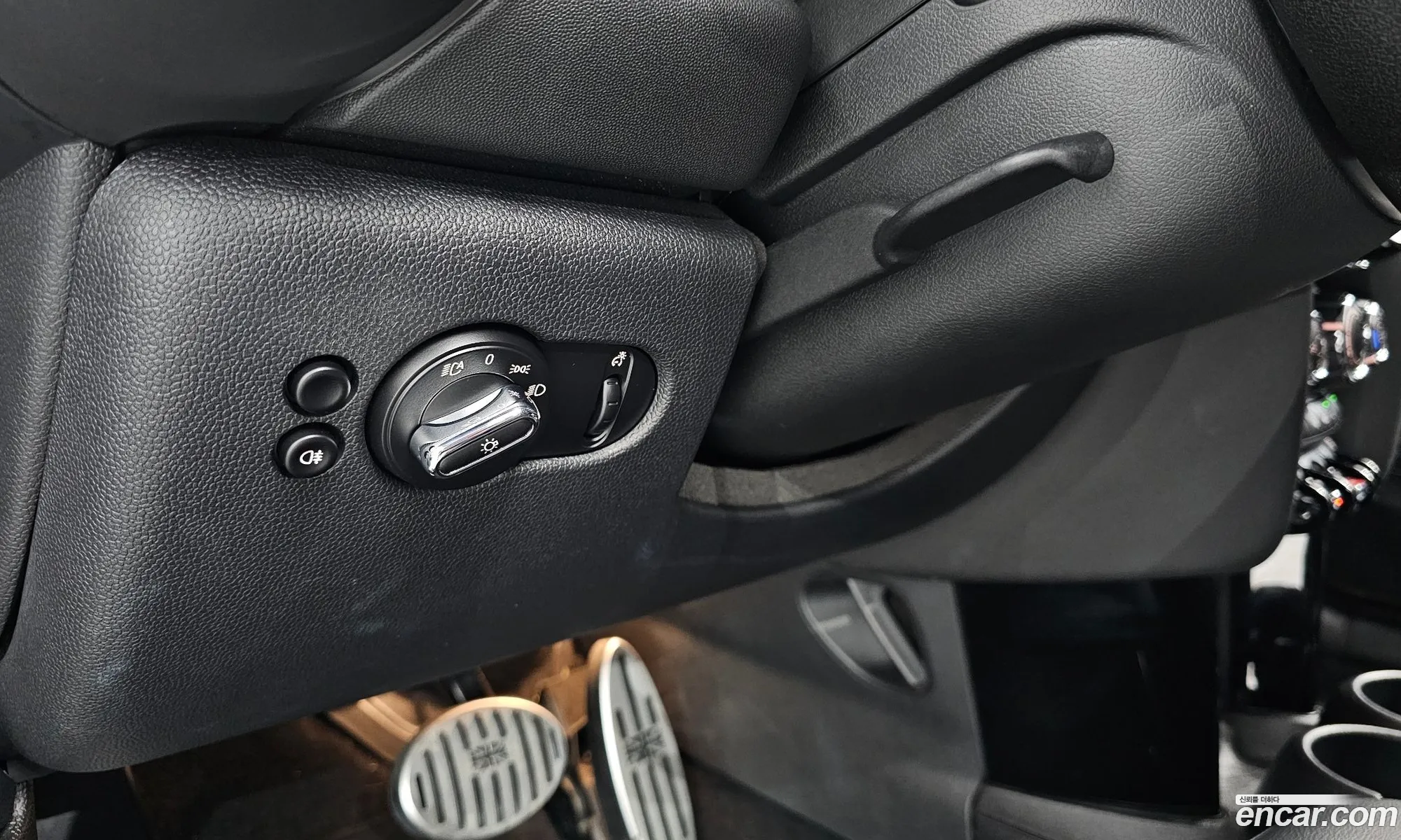 Mini Cooper 2021 — 25