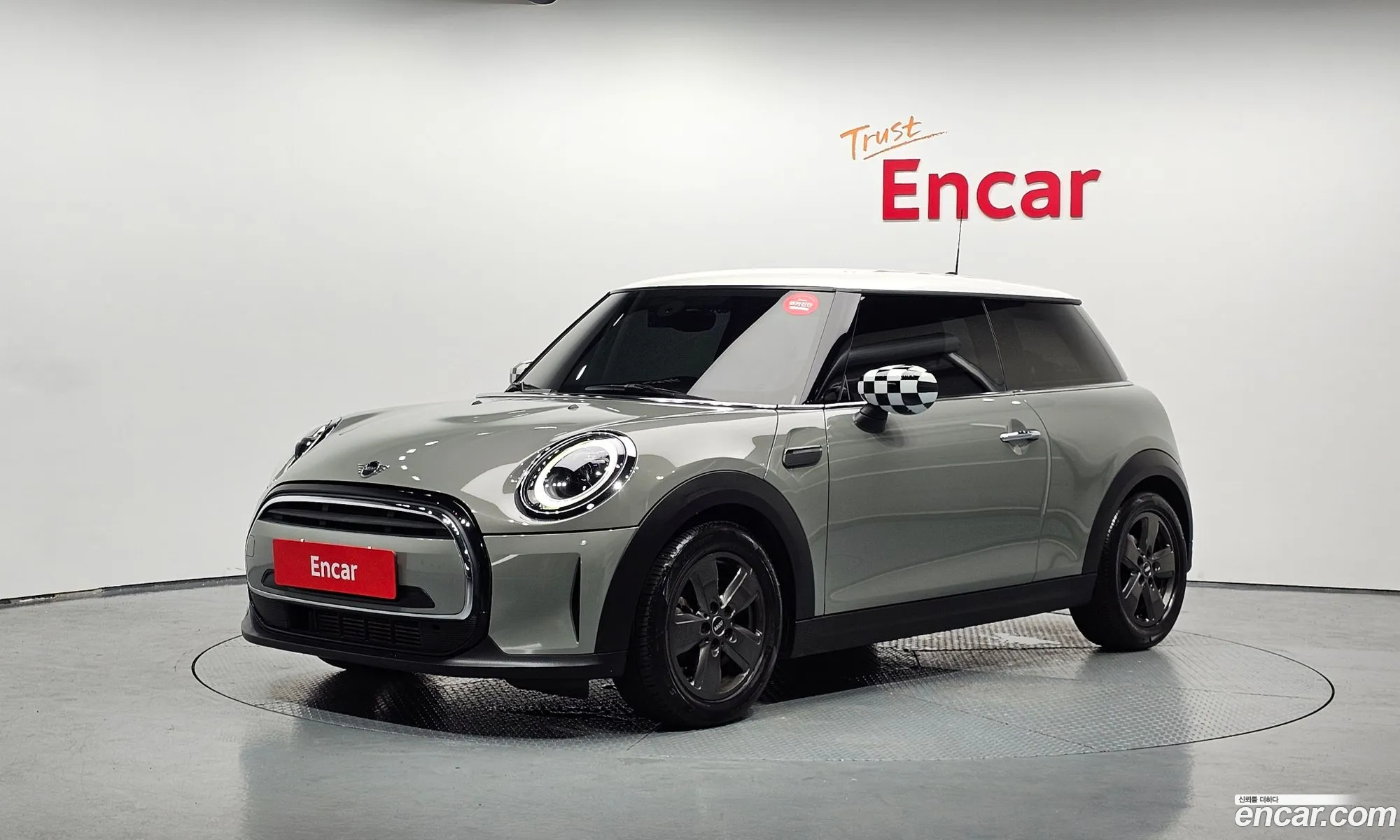 Mini Cooper 2021 — 2