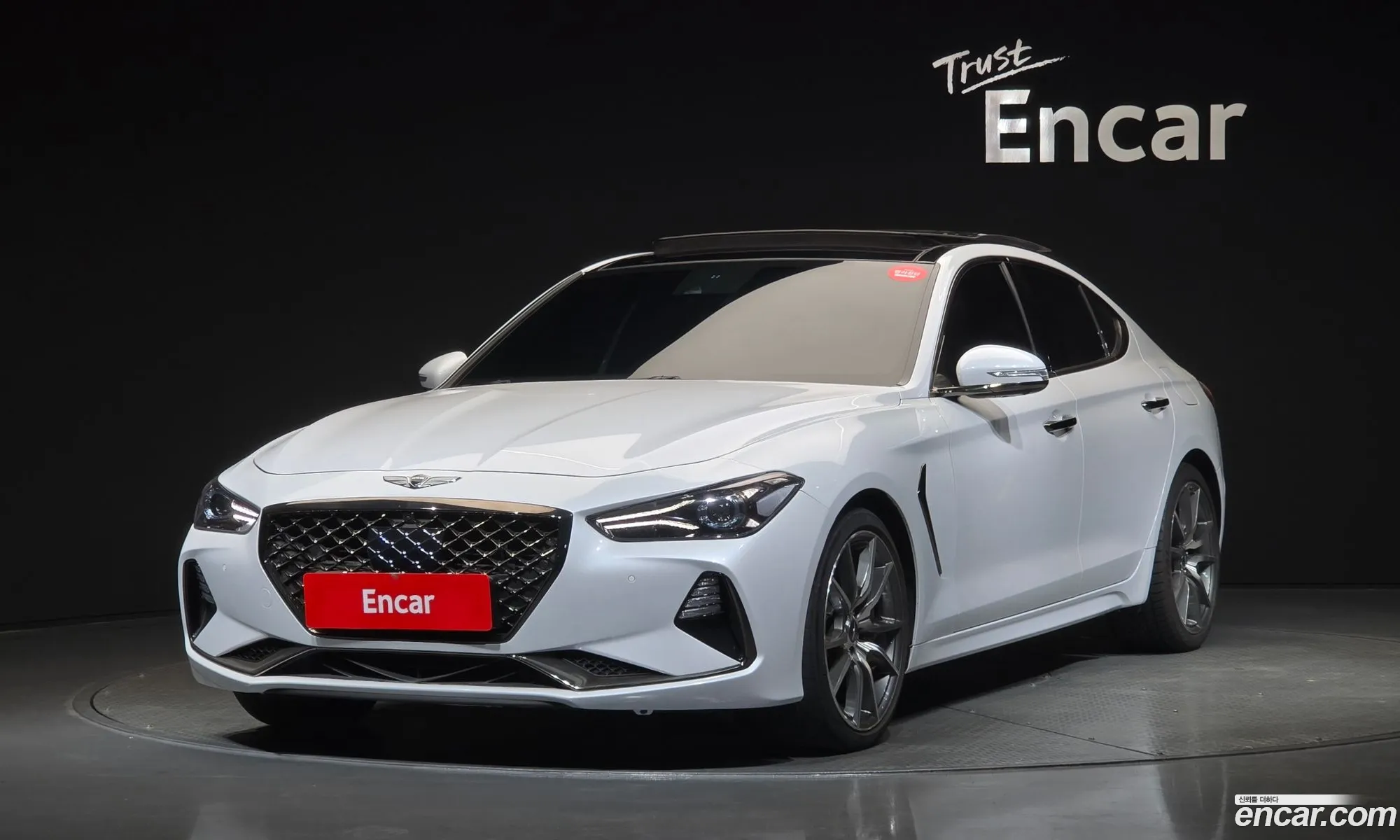 Genesis G70 2018 — 25