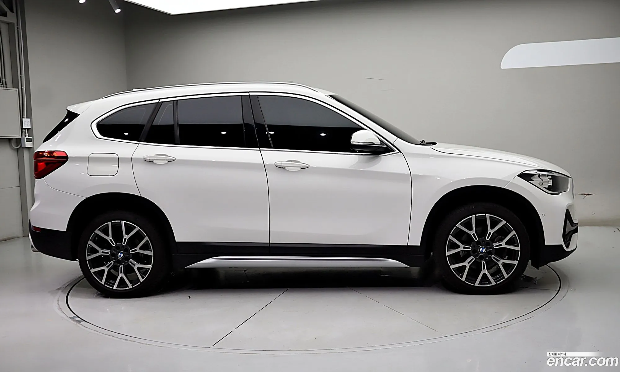 BMW X1 2022 — 11