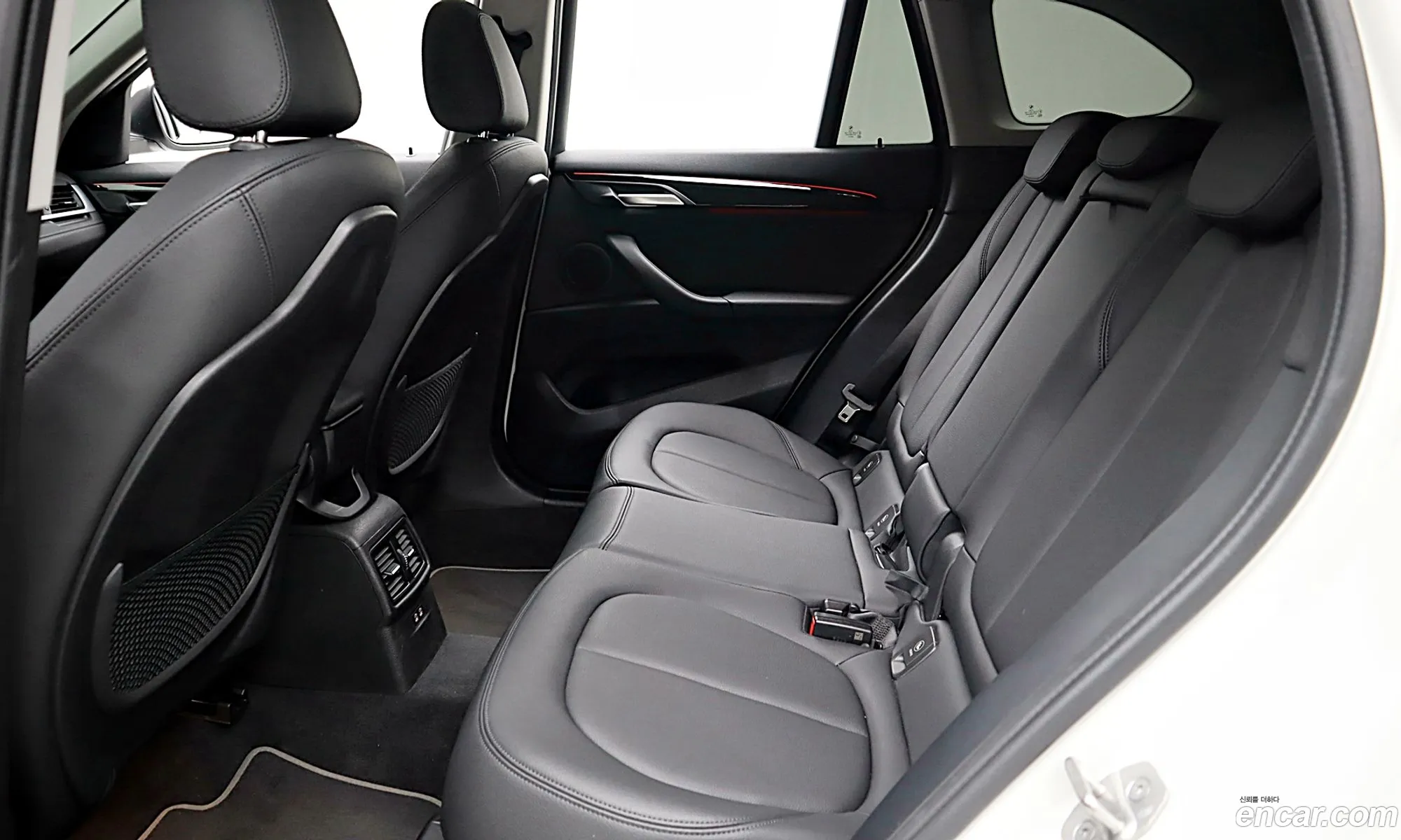 BMW X1 2022 — 16