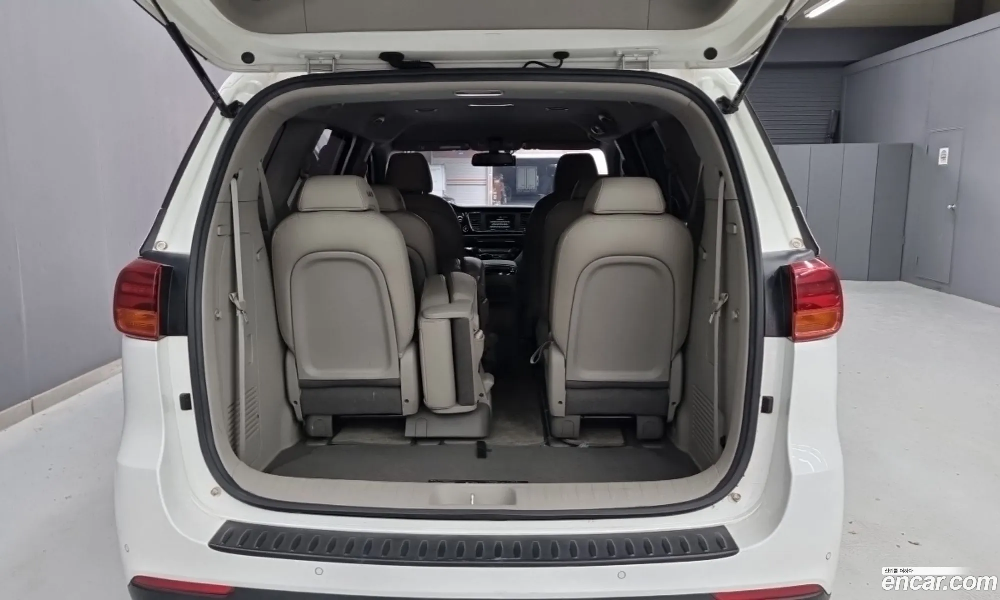 Kia Carnival 2018 — 4
