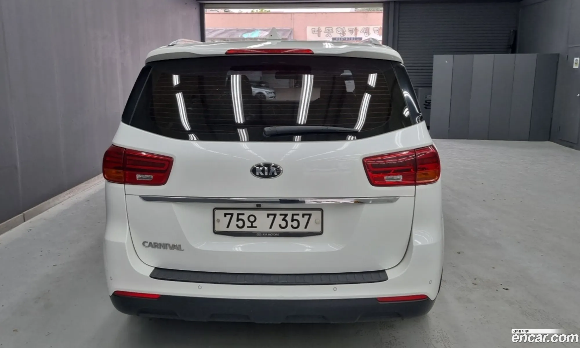 Kia Carnival 2018 — 3
