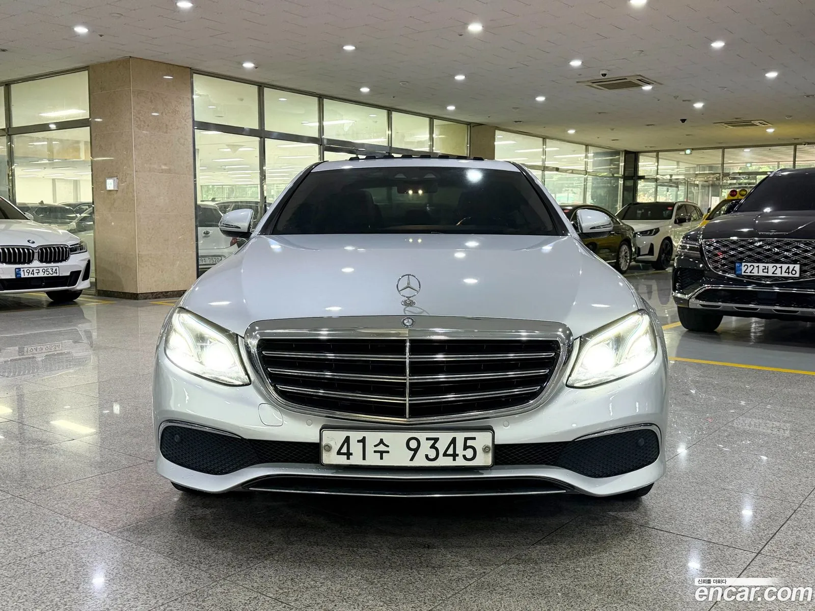 Mercedes-Benz E-Class W213 2017 — 11