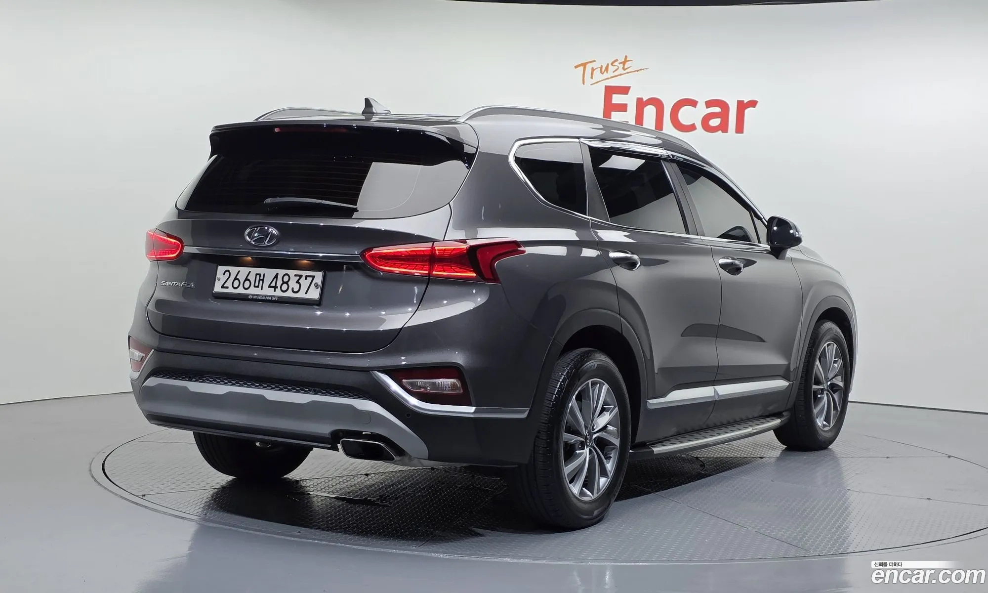 Hyundai Santa Fe TM 2020 — 17
