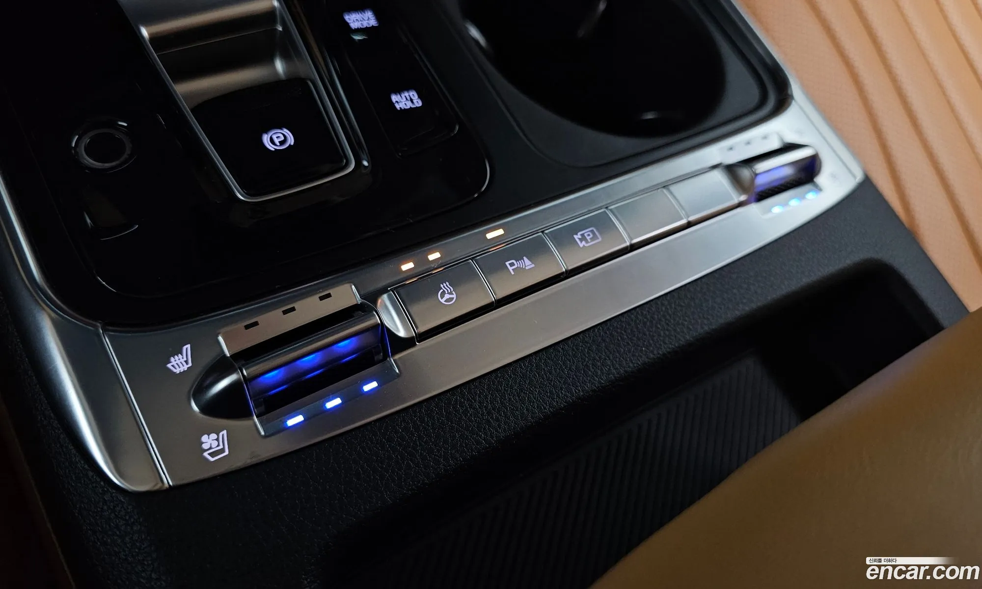 Kia Carnival 2024 — 11