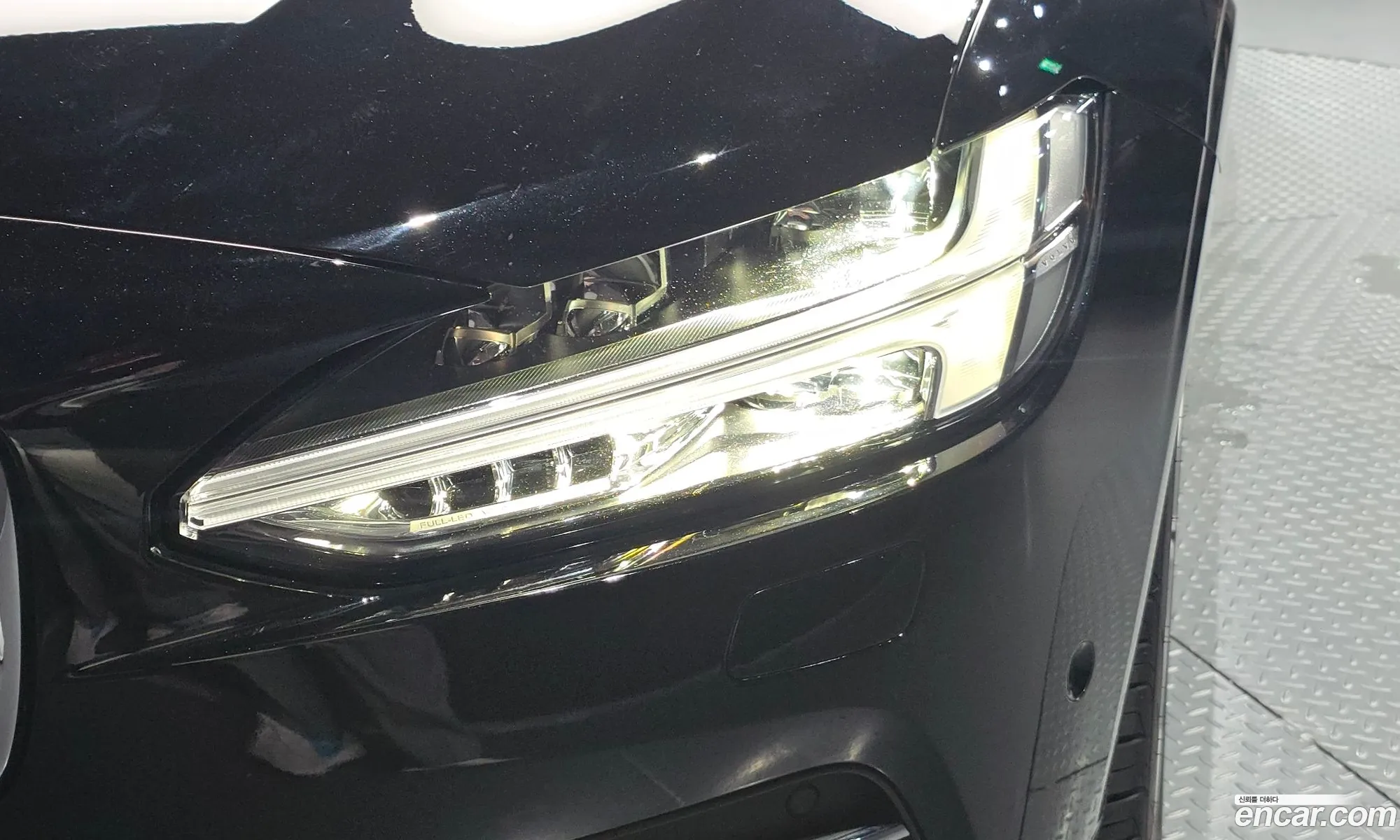 Volvo S90 2019 — 2