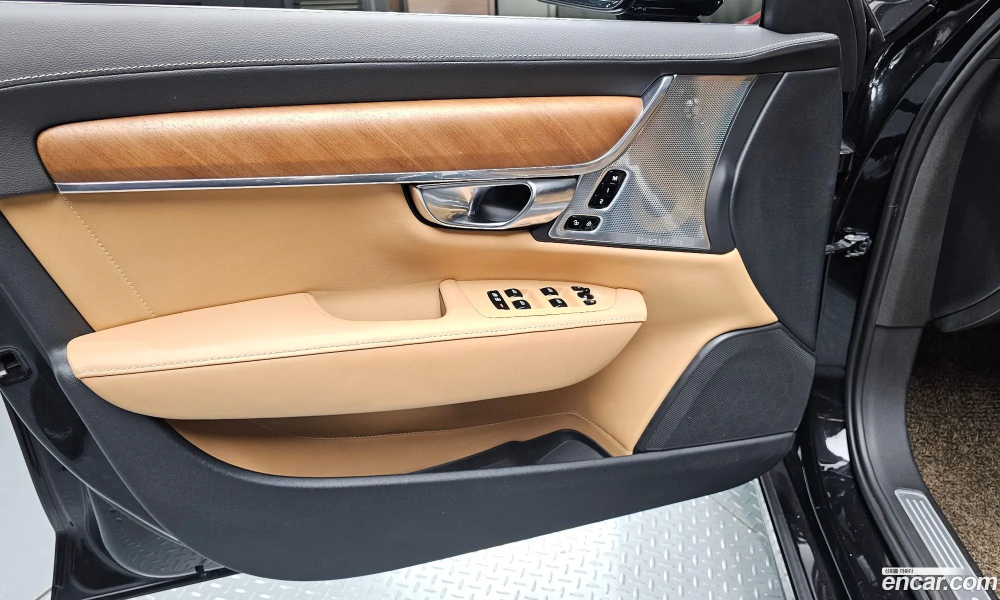 Volvo S90 2019 — 4