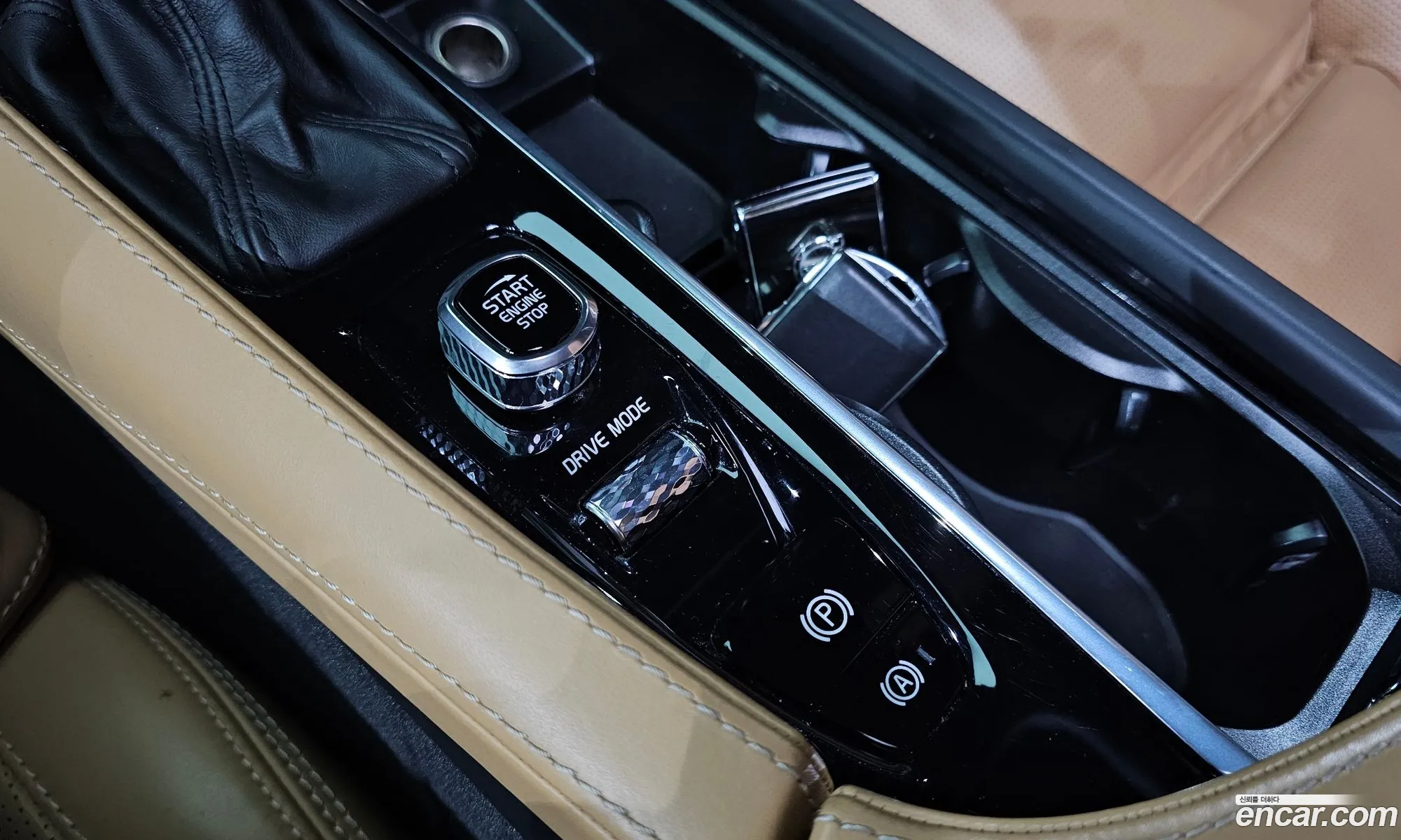 Volvo S90 2019 — 16