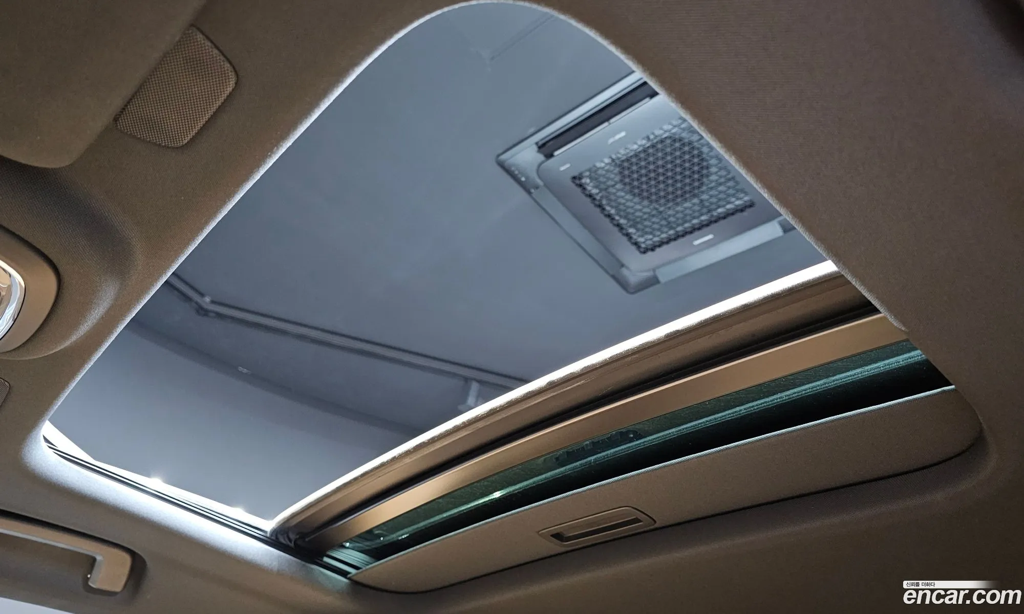 Volvo S90 2019 — 14
