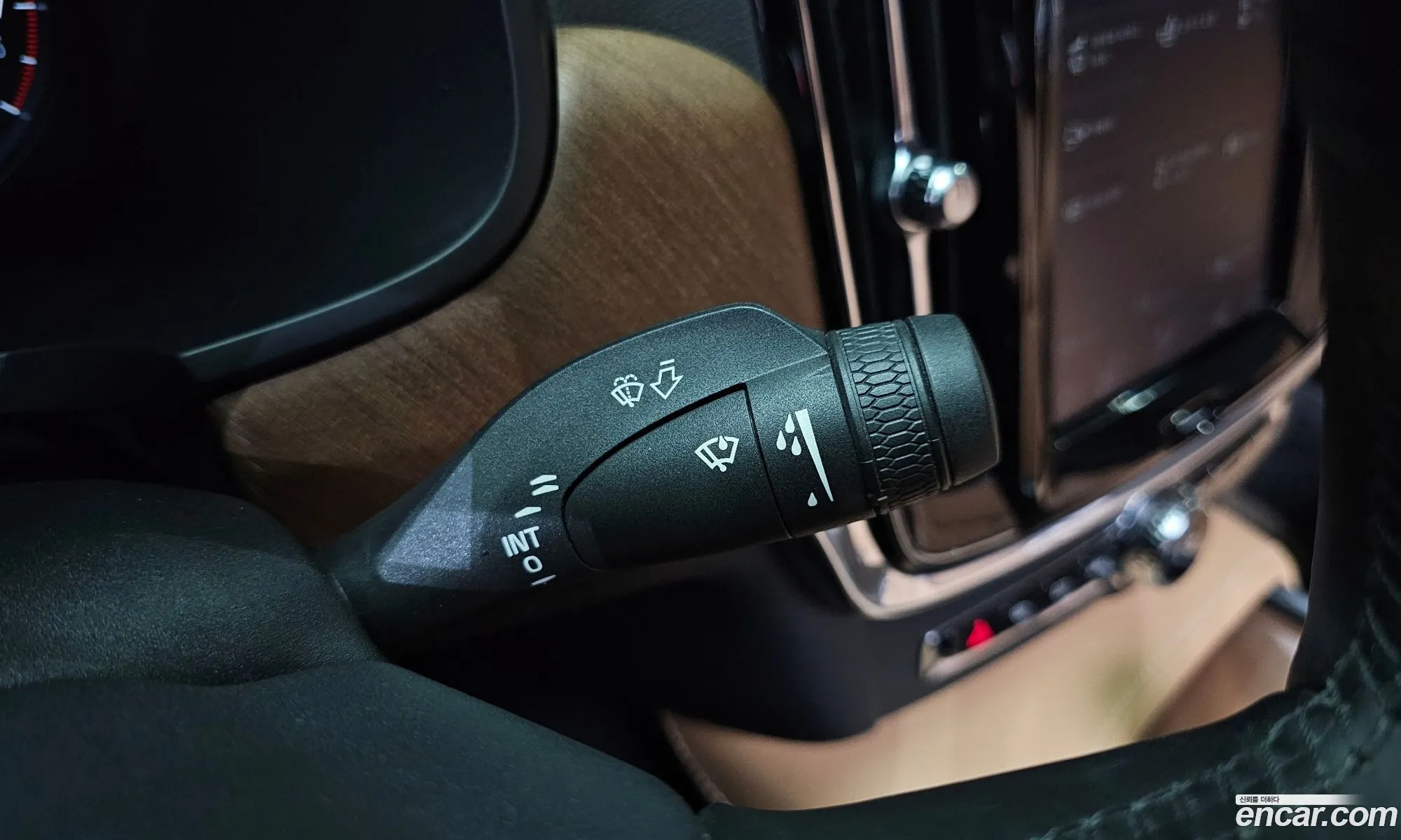 Volvo S90 2019 — 11