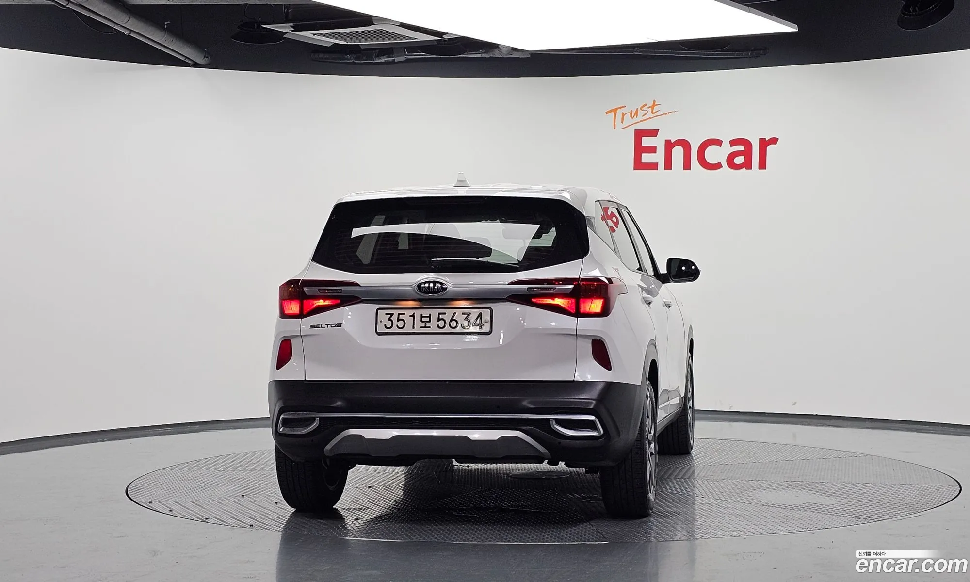 Kia Seltos 2021 — 14