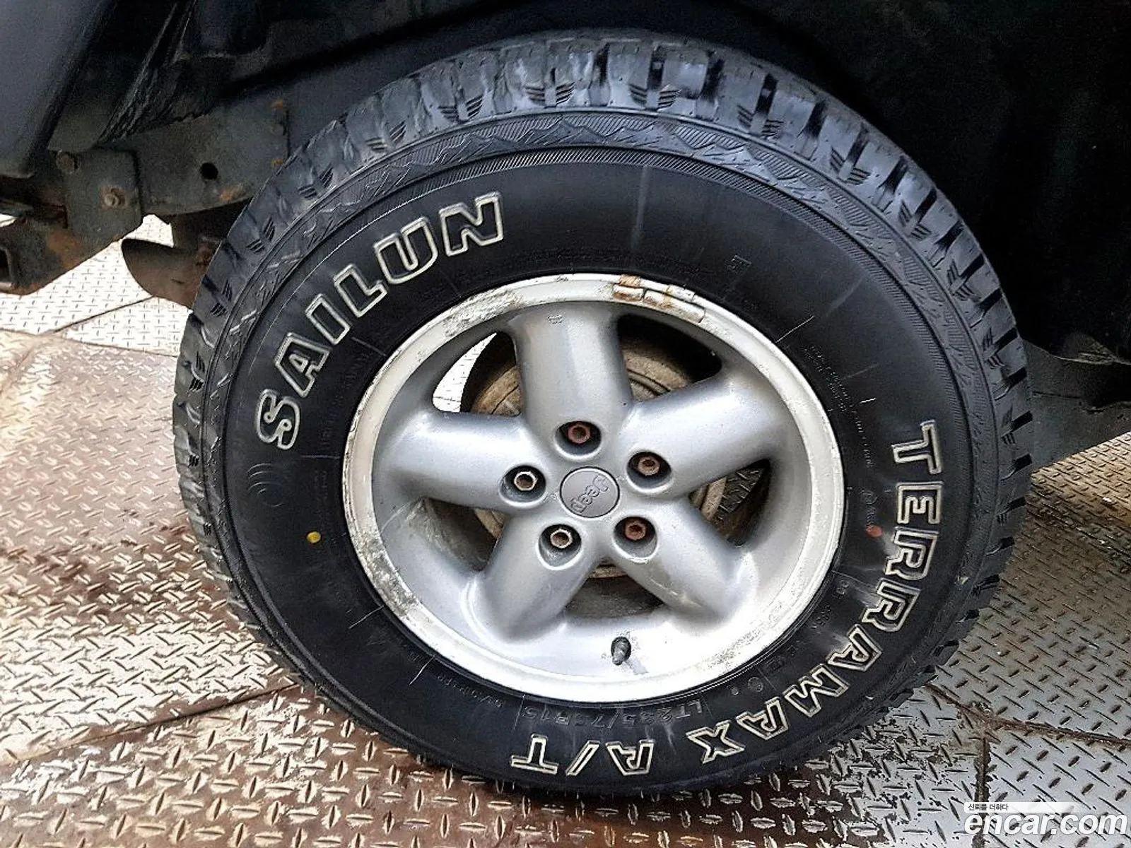 Jeep Wrangler 1997 — 12