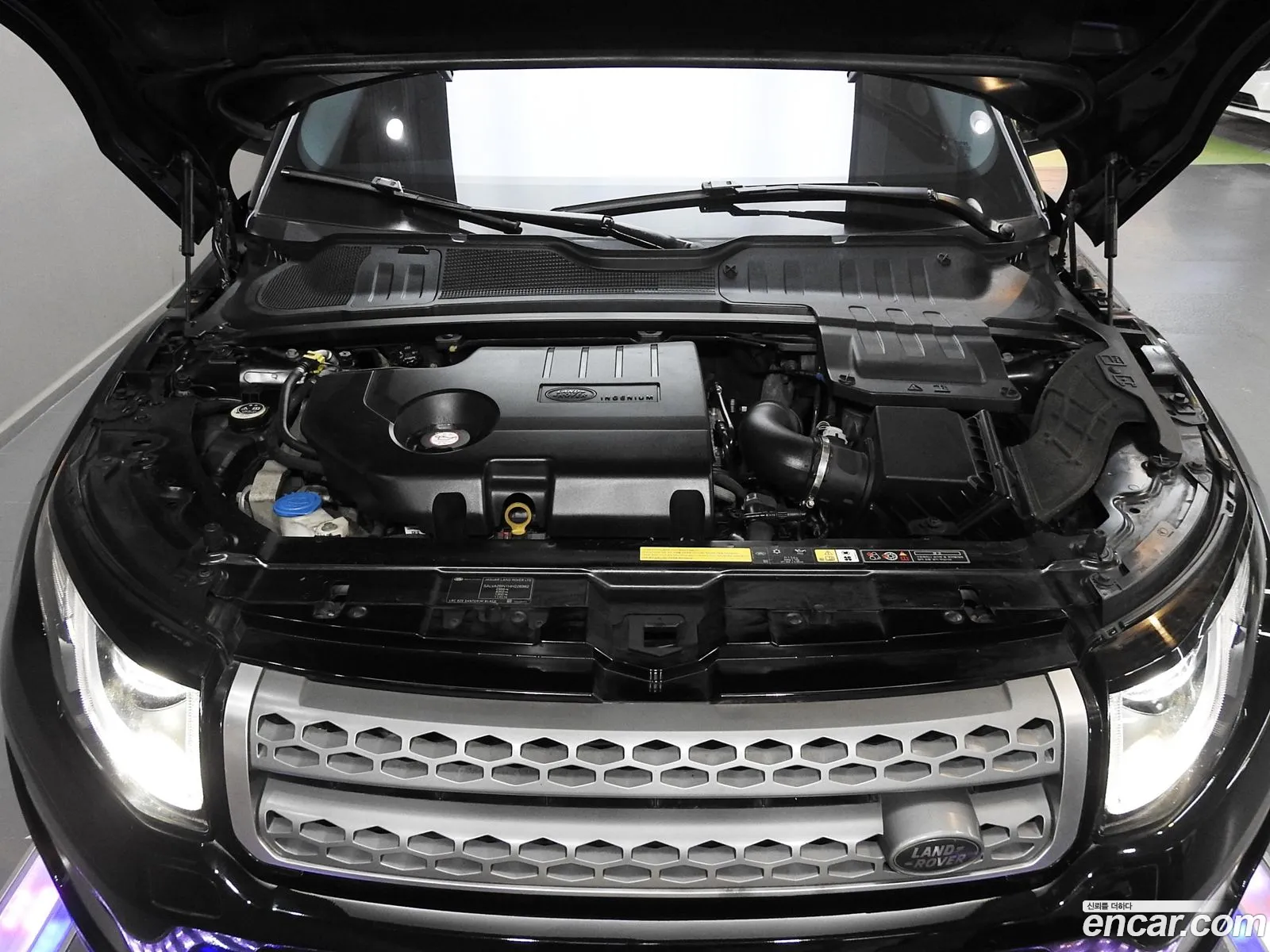 Land Rover Range Rover Evoque 2017 — 12