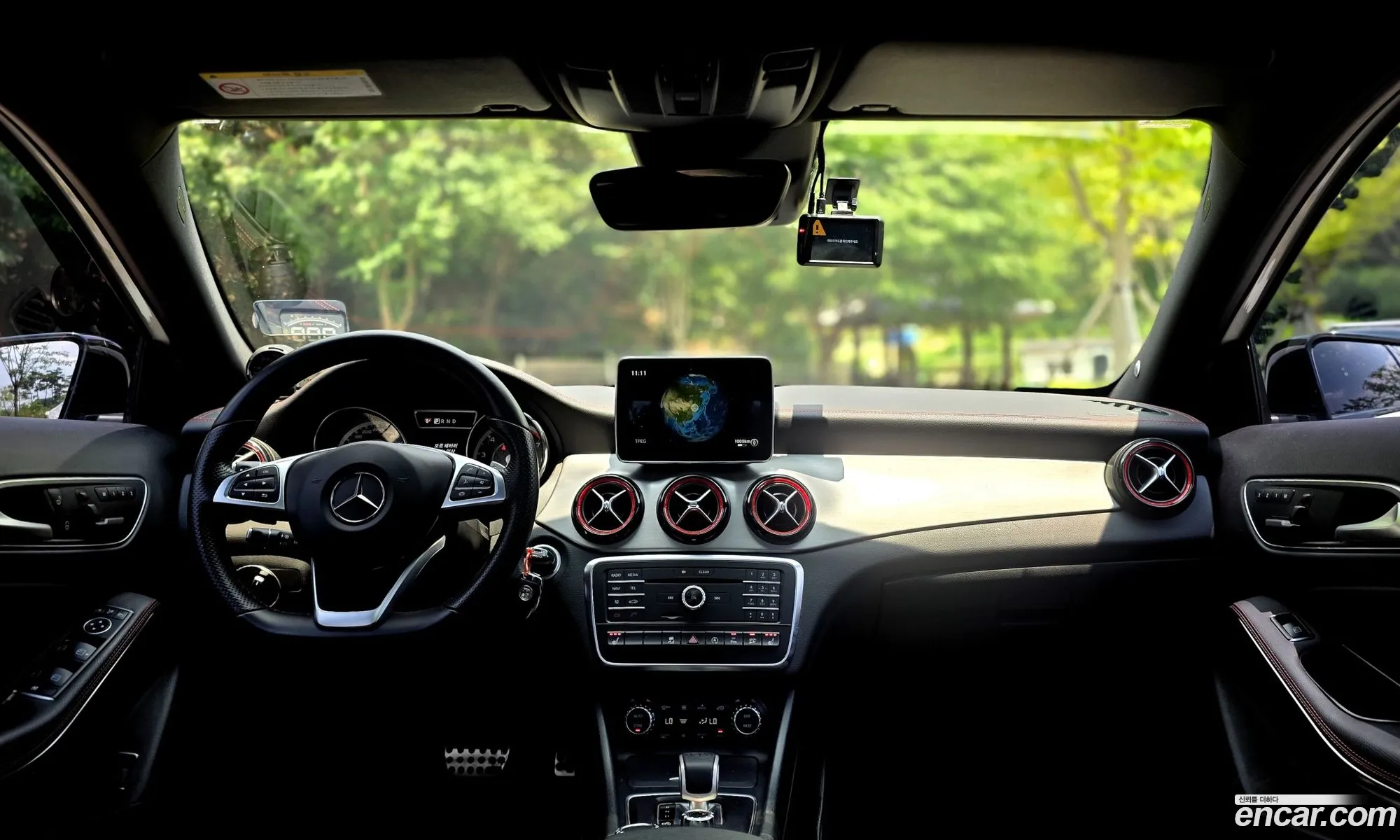 Mercedes-Benz GLA-Class X156 2016 — 16