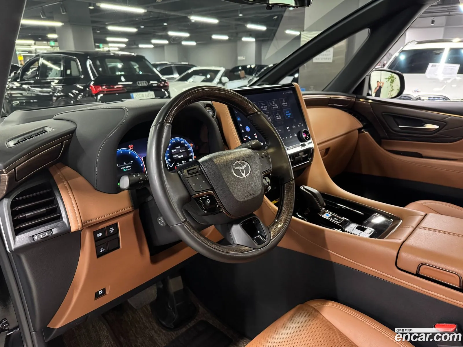 Toyota Alphard 2024 — 4