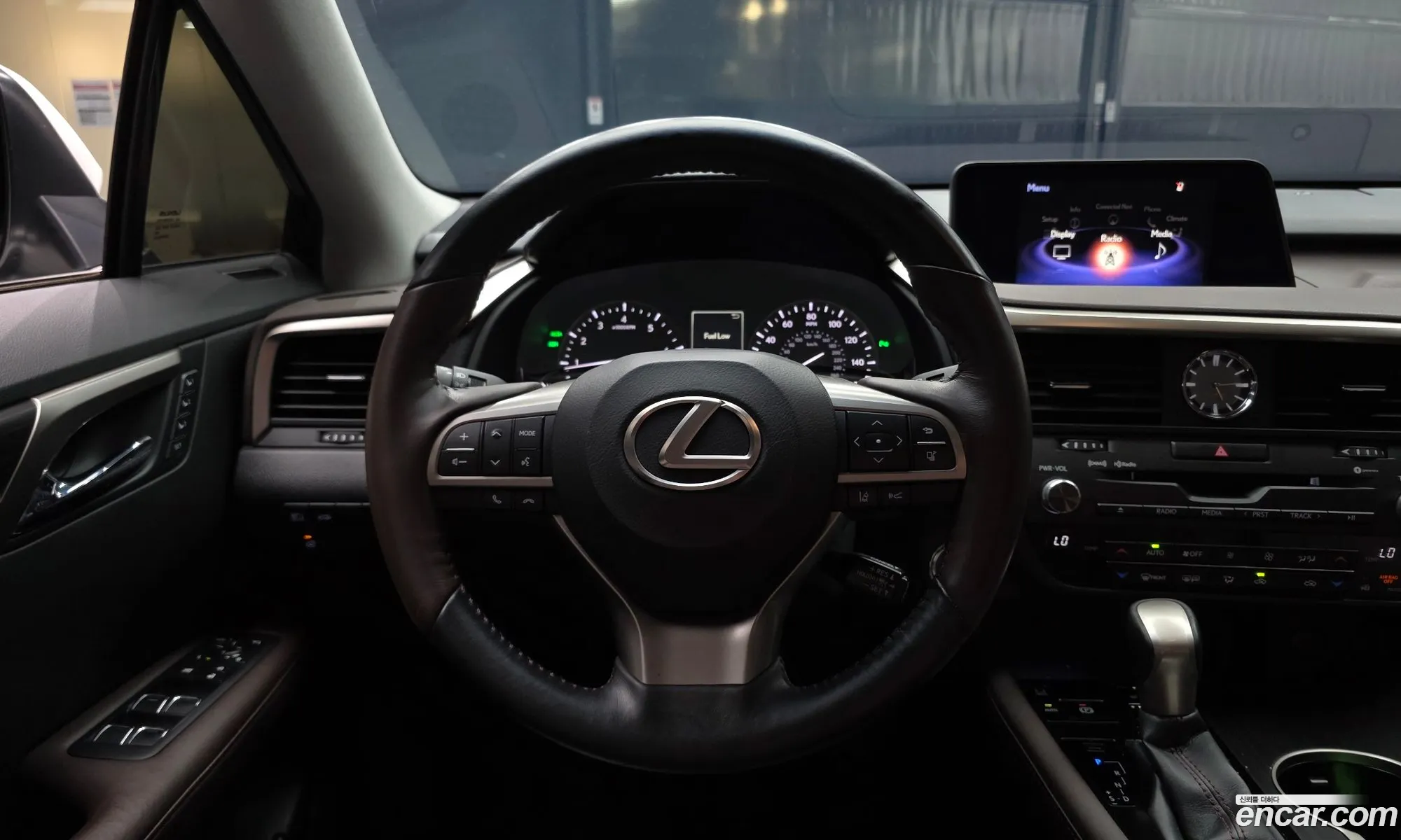 Lexus RX350 2017 2T2BZMCA0HC065423 — 4