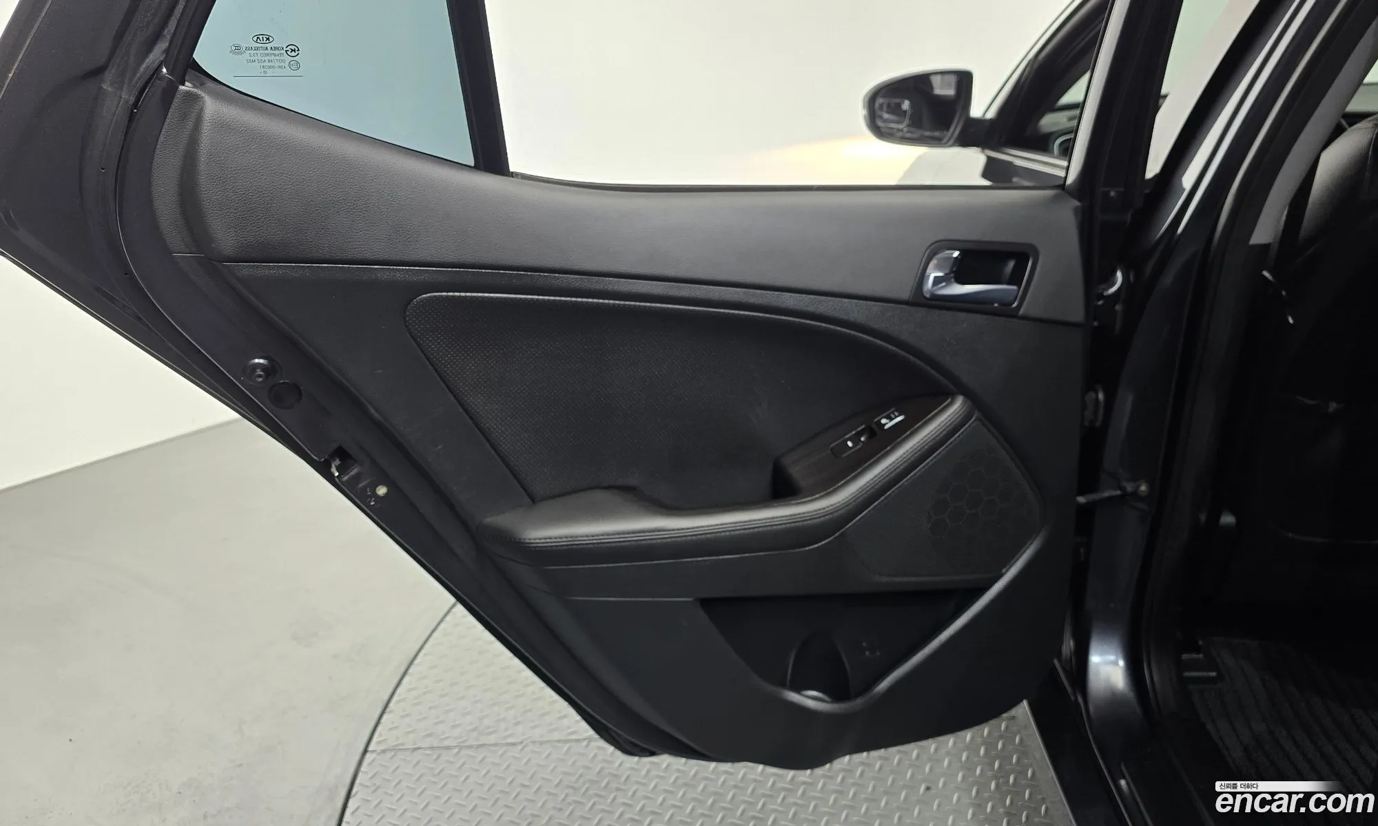 Kia K5 2013 — 31