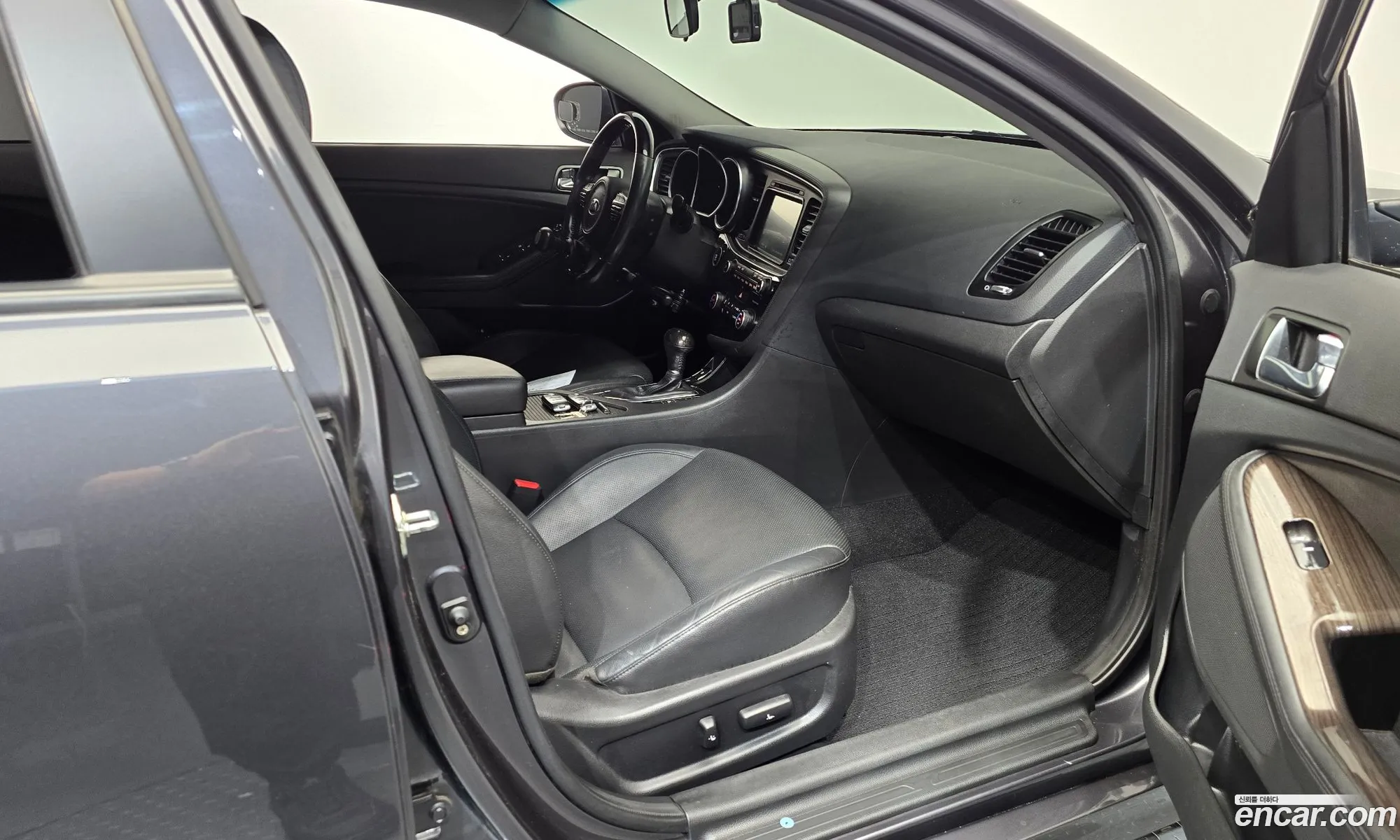 Kia K5 2013 — 12