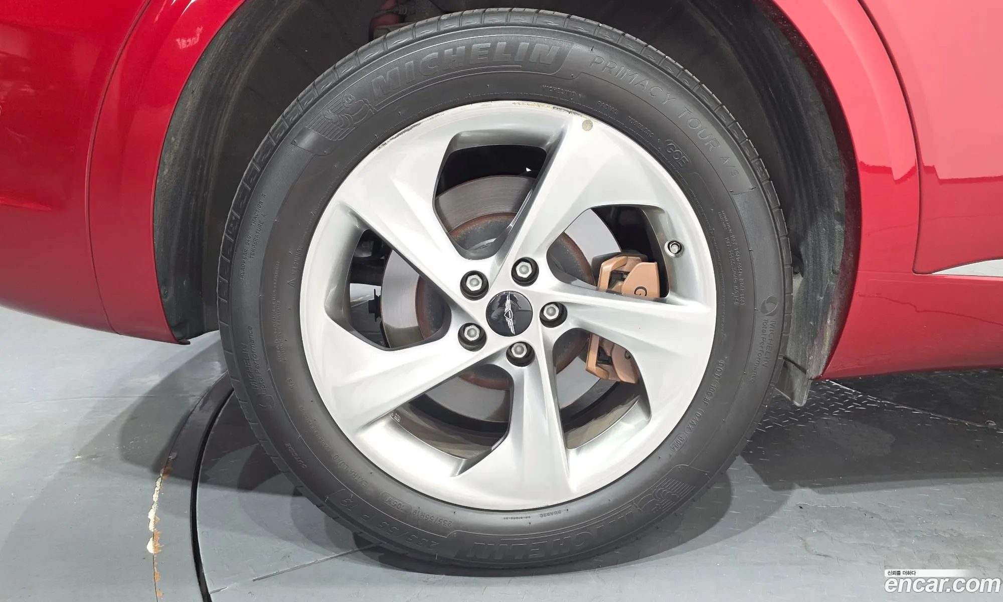 Genesis GV70 2024 — 28