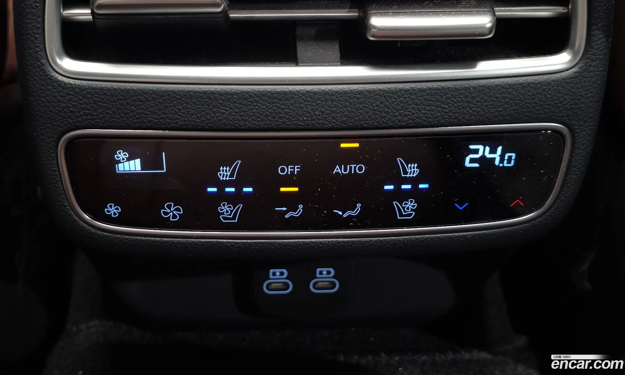 Genesis GV70 2024 — 33