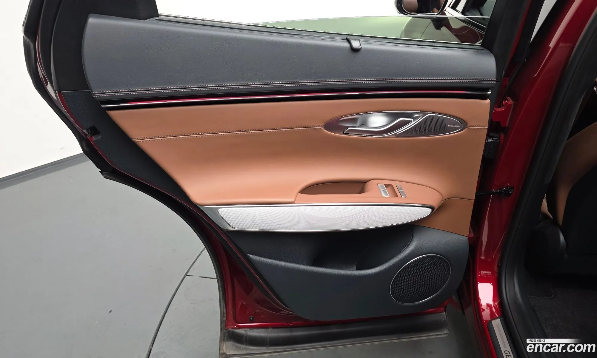 Genesis GV70 2024 — 7