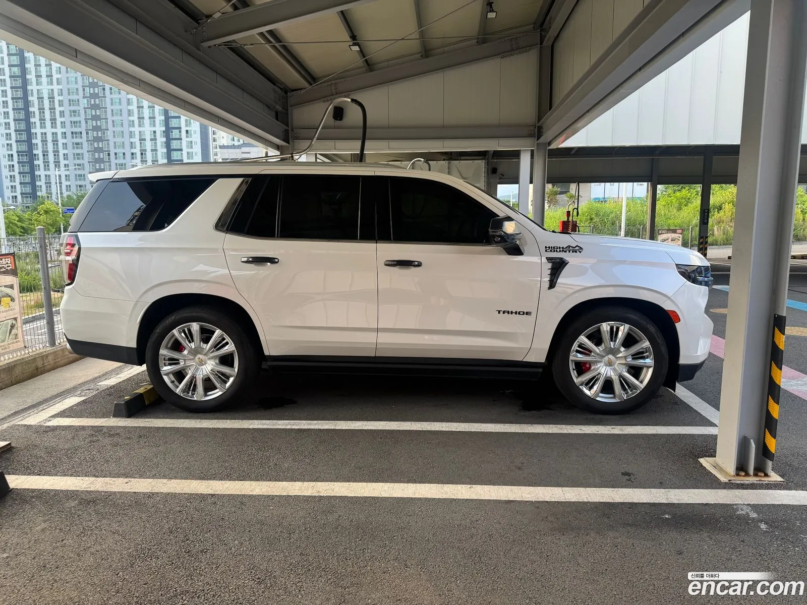 Chevrolet (GM Daewoo) Tahoe 2023 — 4