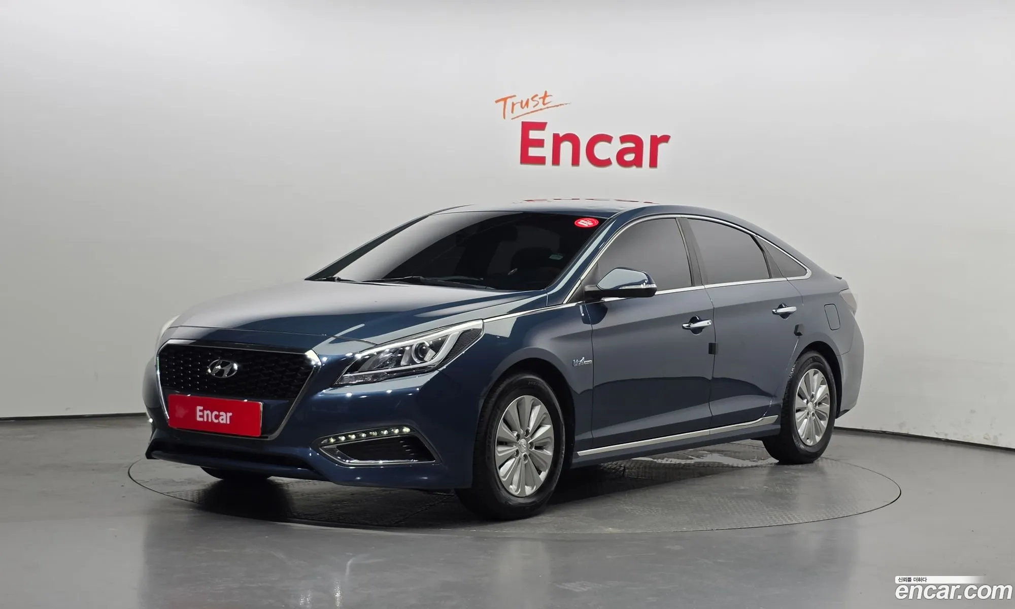 Hyundai LF Sonata Hybrid 2015 — 14