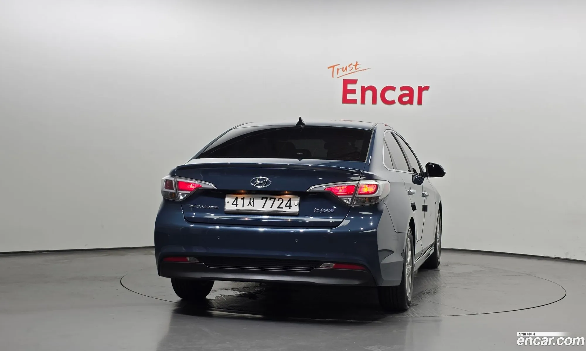Hyundai LF Sonata Hybrid 2015 — 15