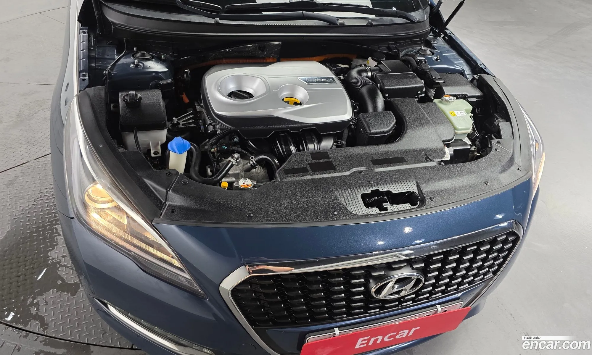 Hyundai LF Sonata Hybrid 2015 — 17