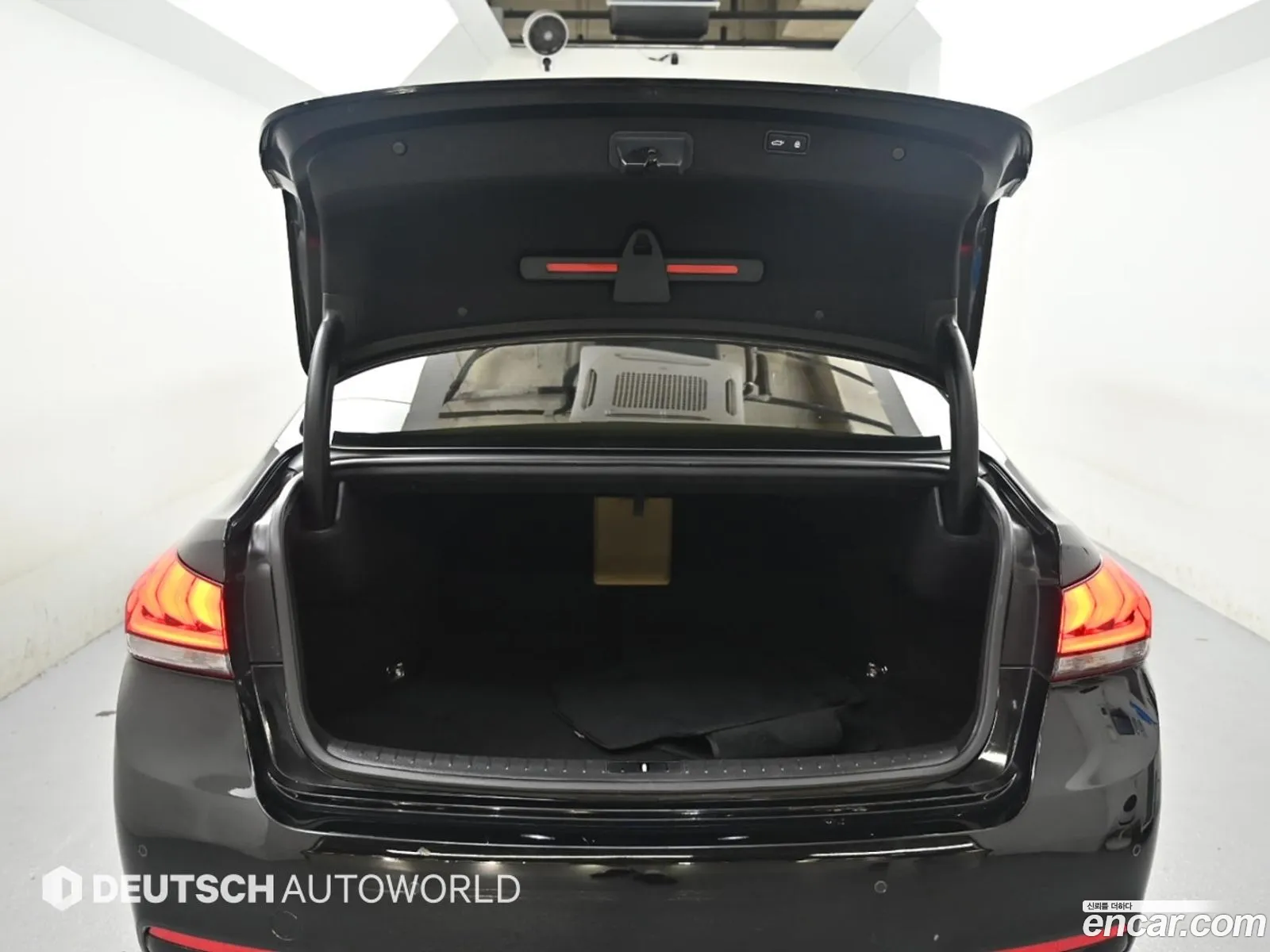 Genesis G80 2016 — 2